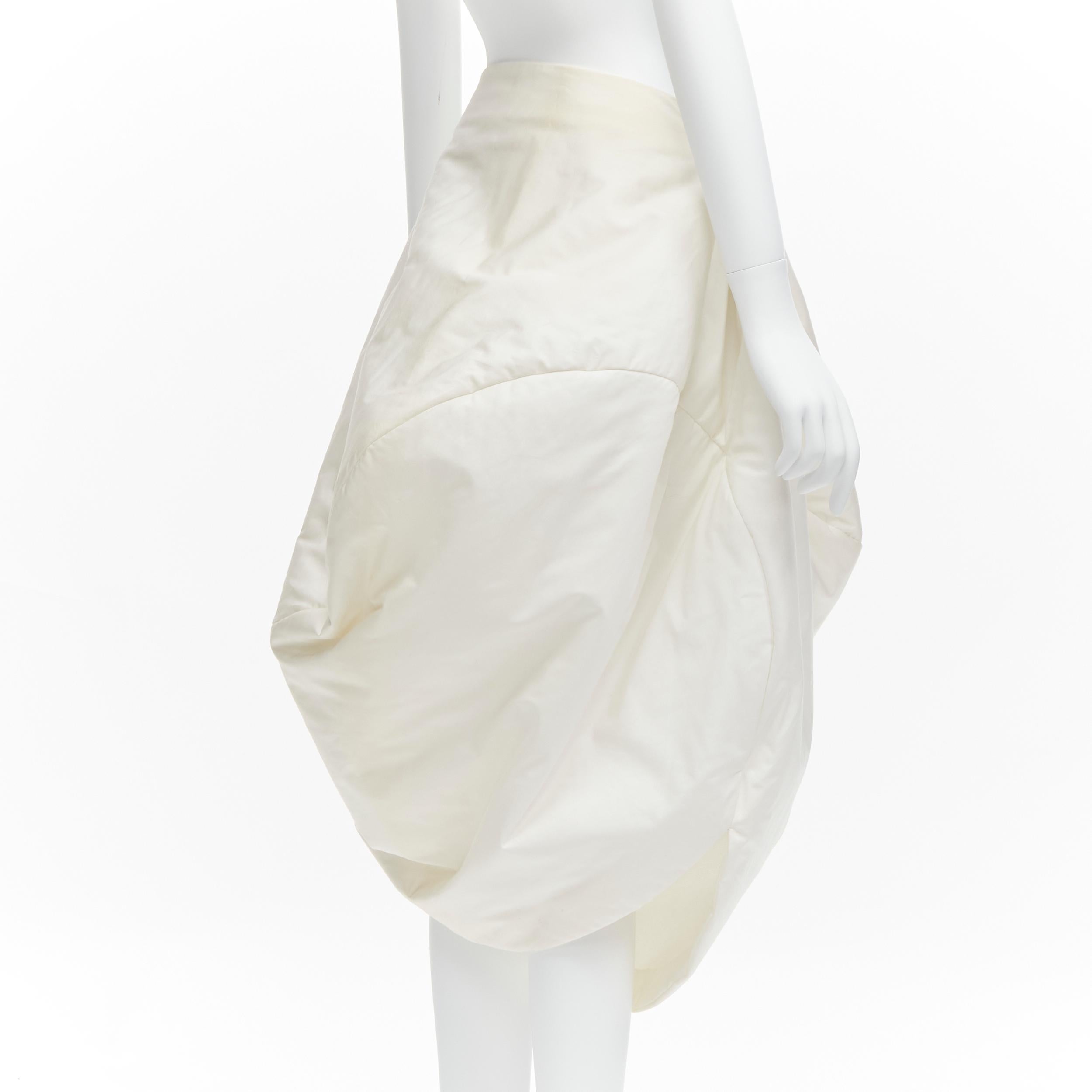 rare COMME DES GARCONS 1997 Runway Lumps Bumps 3D white cotton bubble skirt M In Fair Condition In Hong Kong, NT