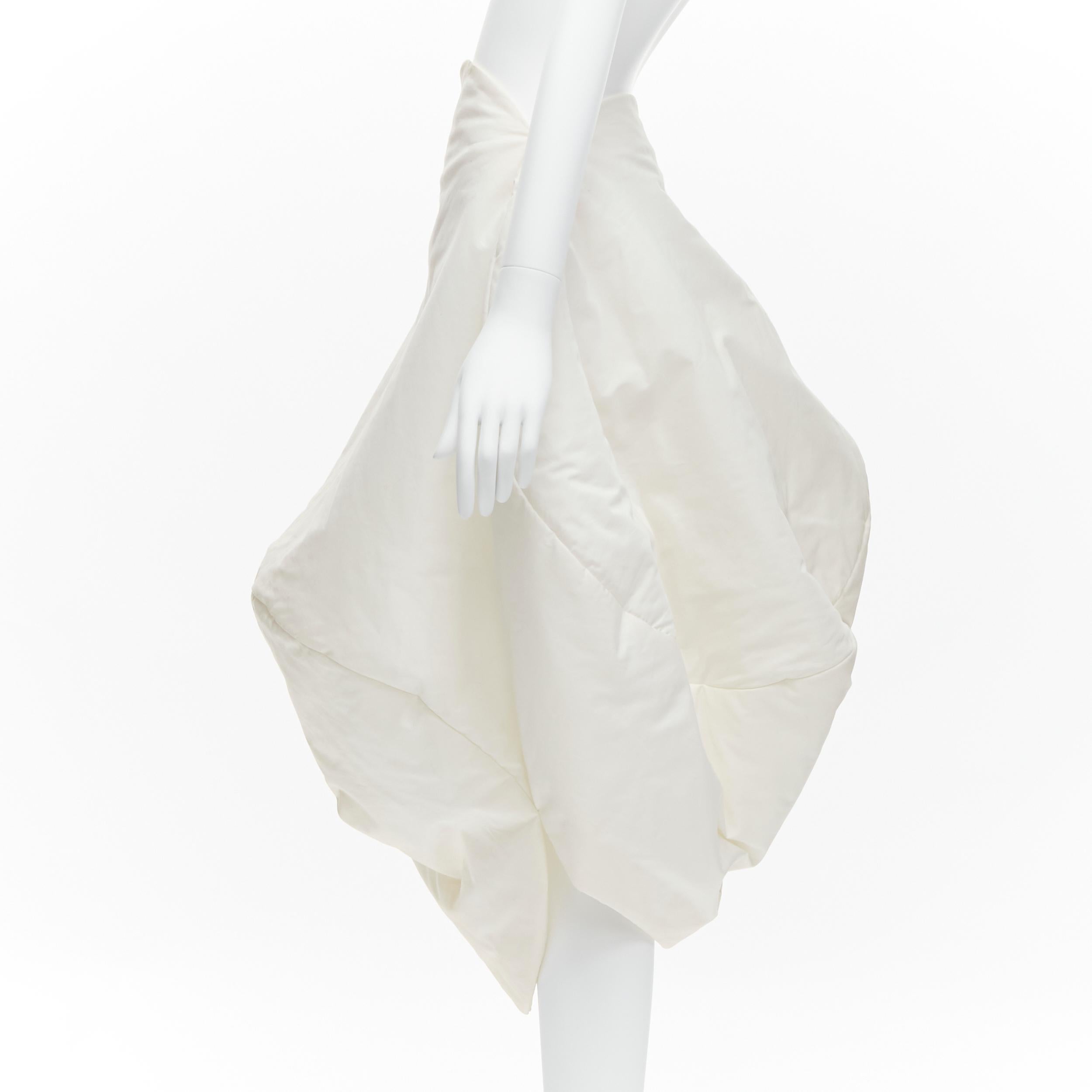 rare COMME DES GARCONS 1997 Runway Lumps Bumps 3D white cotton bubble skirt M For Sale 3