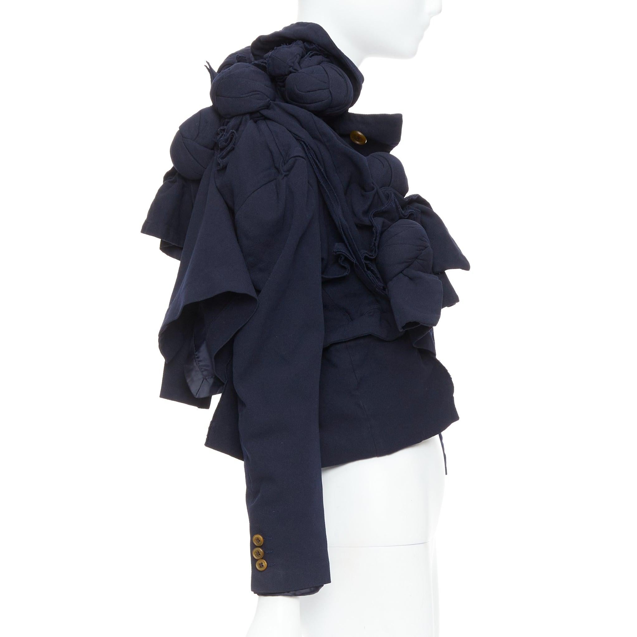Nero raro COMME DES GARCONS 2011 Giacca a mezza cravatta destrutturata con nodo twist della passerella S in vendita