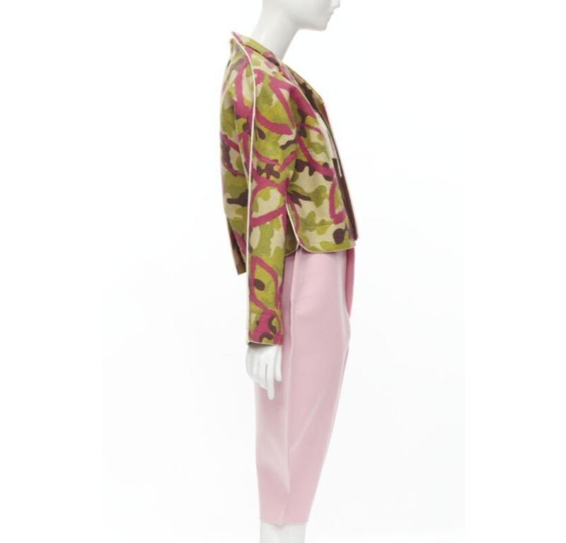 rare COMME DES GARCONS 2012 Runway 2D Flat Packed Doll green camo pink set S en Excelente estado para la venta en Hong Kong, NT