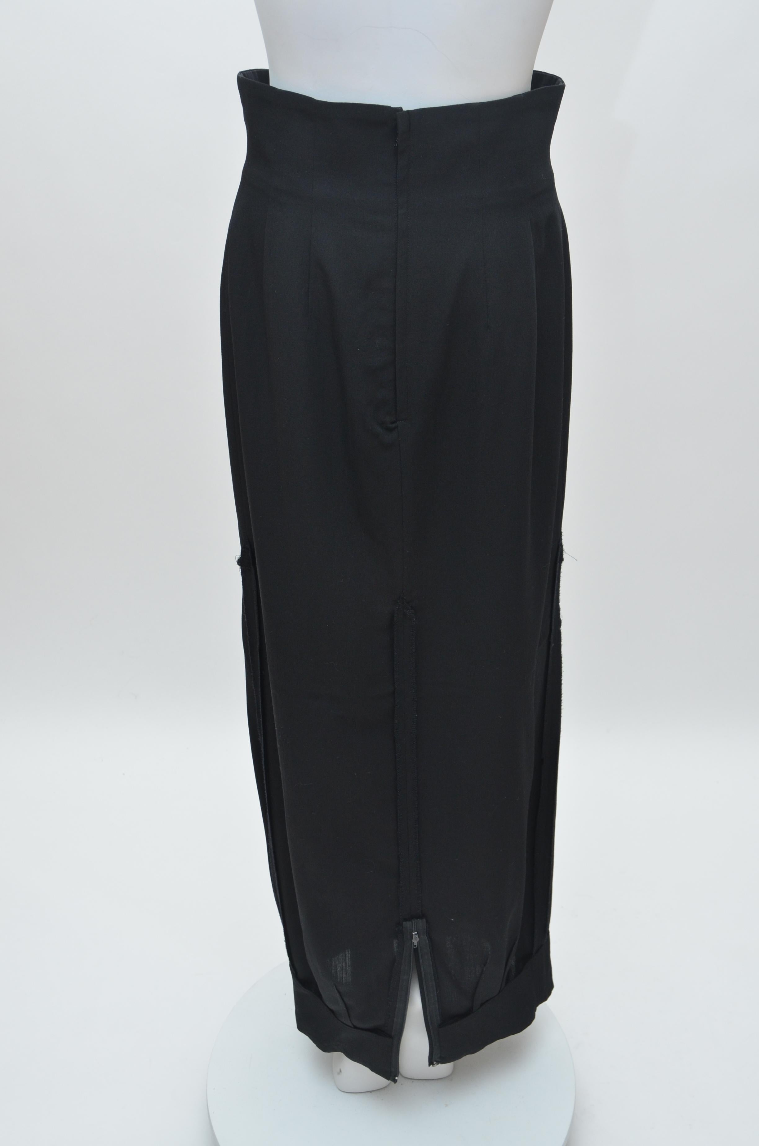 Comme Des Garçons - Jupe longue noire avec dos nu et épaulettes, rare, AD 1990   Pour femmes en vente