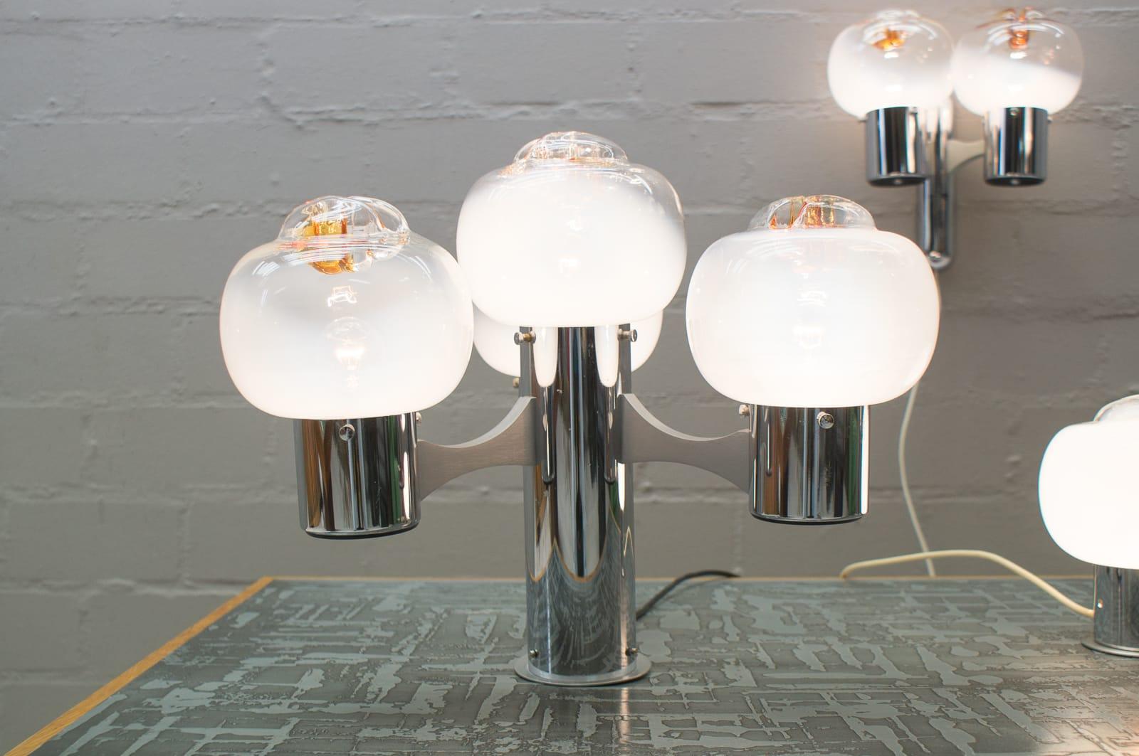Métal Rare ensemble complet de lampes Mazzega, lampadaires, tables, appliques et plafonniers, années 1960 en vente