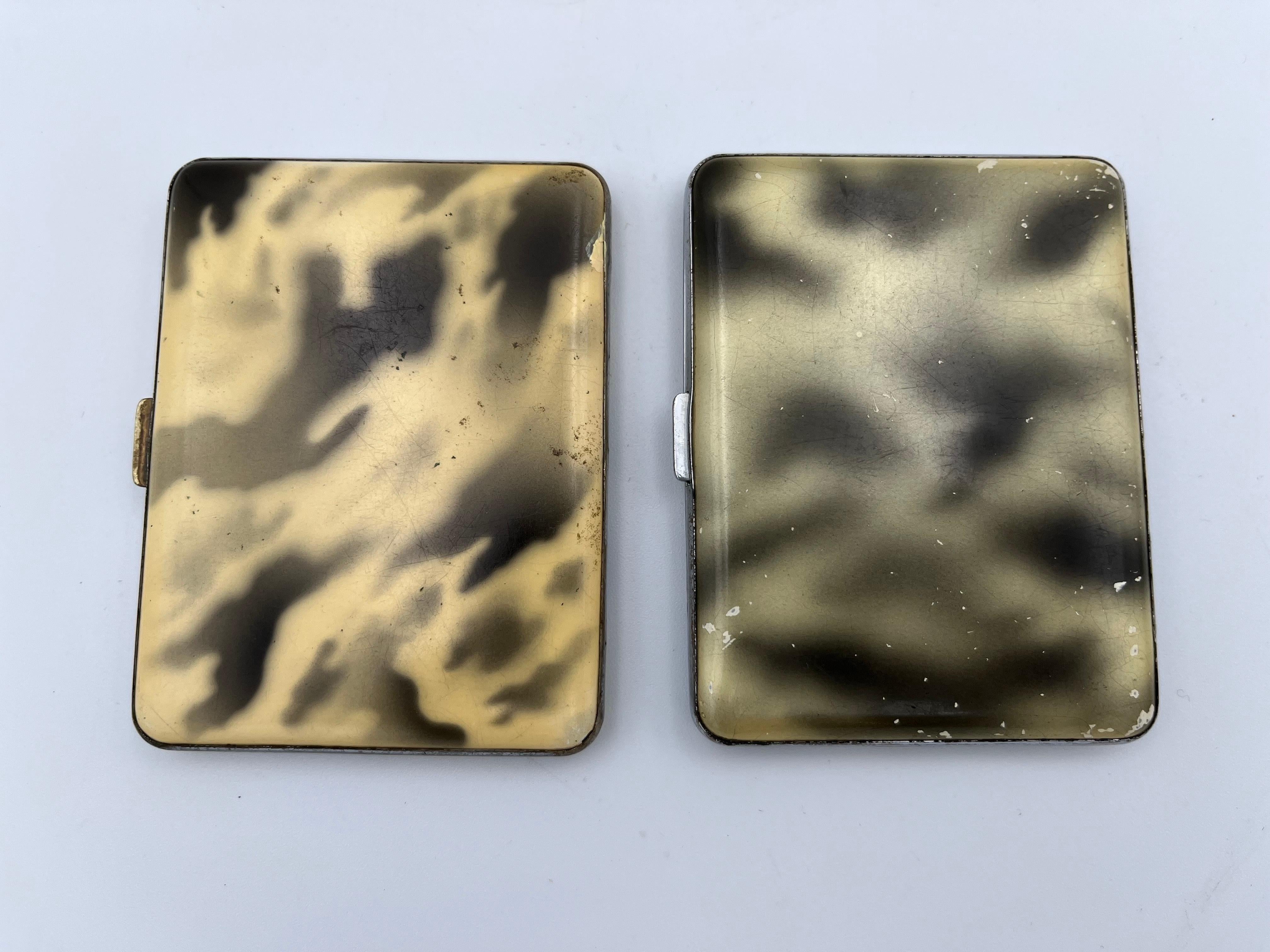 American Rare Complimentary Pair of 1920s Art Deco Enamel Evan's Case Co. Cigarette Cases For Sale