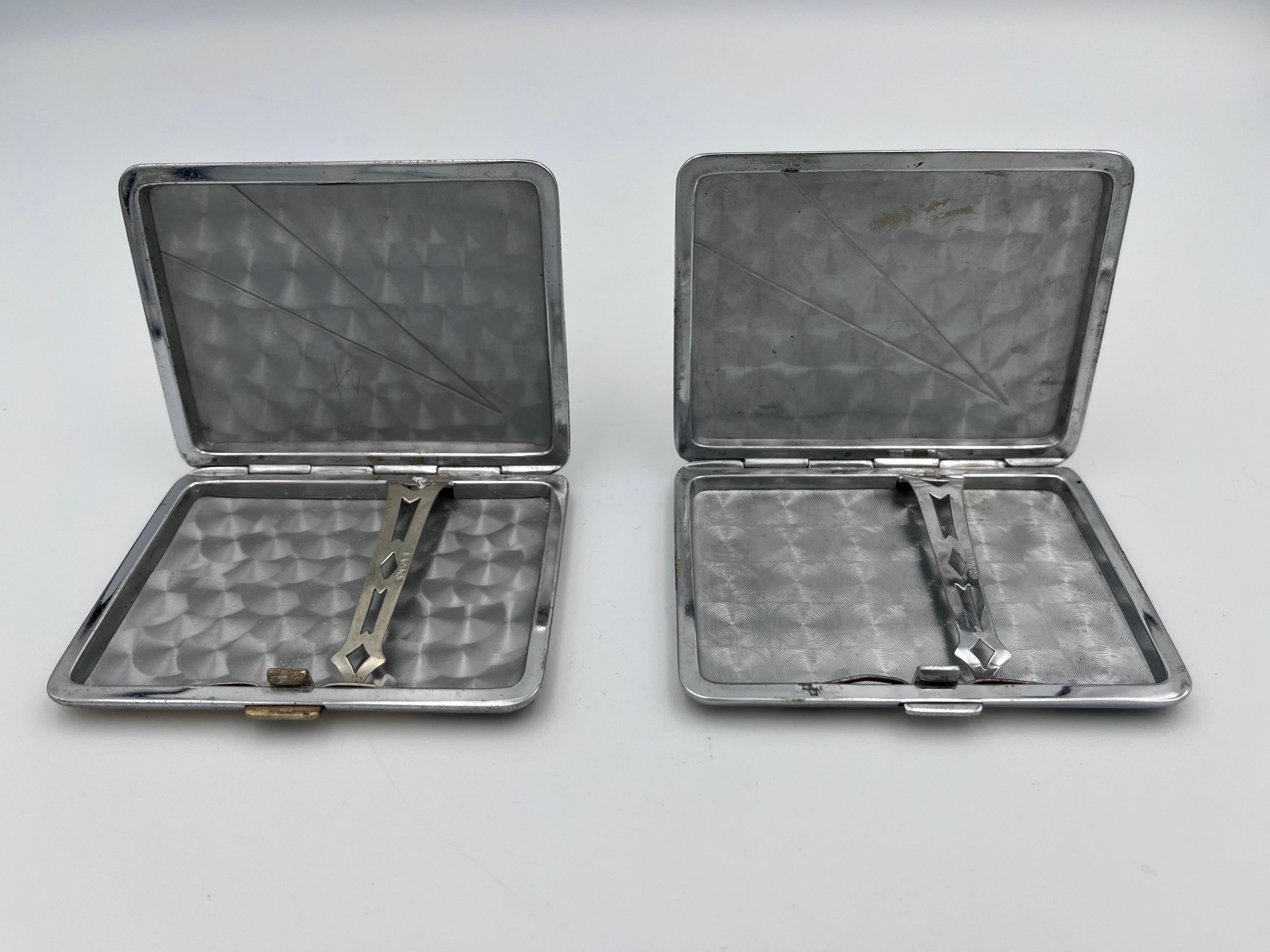Rare Complimentary Pair of 1920s Art Deco Enamel Evan's Case Co. Cigarette Cases In Fair Condition For Sale In Red Lion, PA
