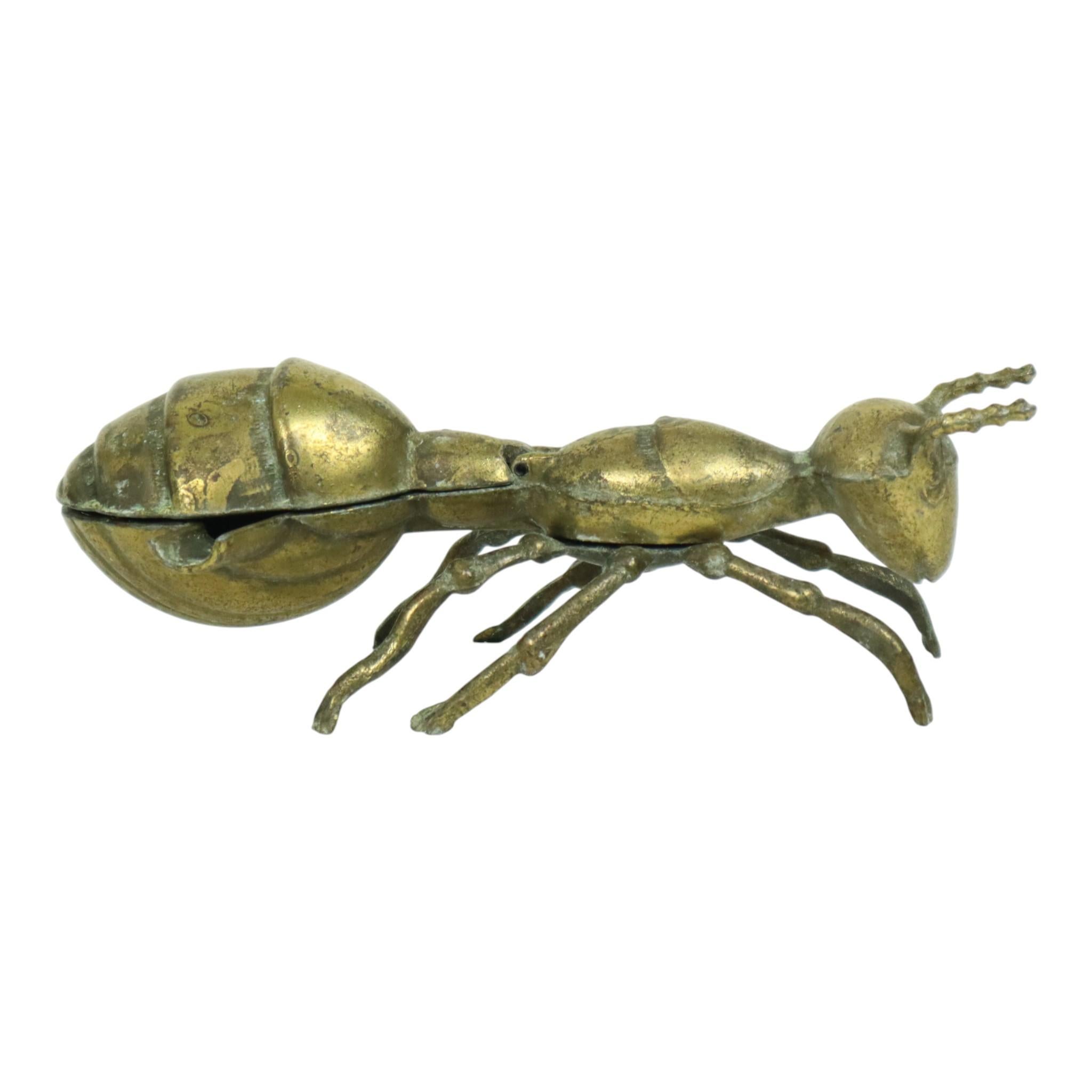 Metallo Rara formica placcata in rame, insetto, portacenere, statuetta 19cm in vendita