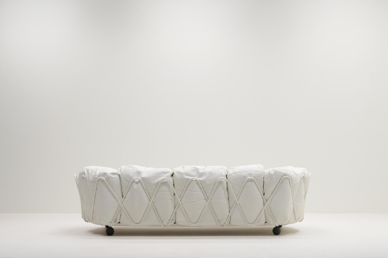 Italian Rare Corbeille lounge sofa by Francesco Binfaré for Edra, Italy. For Sale