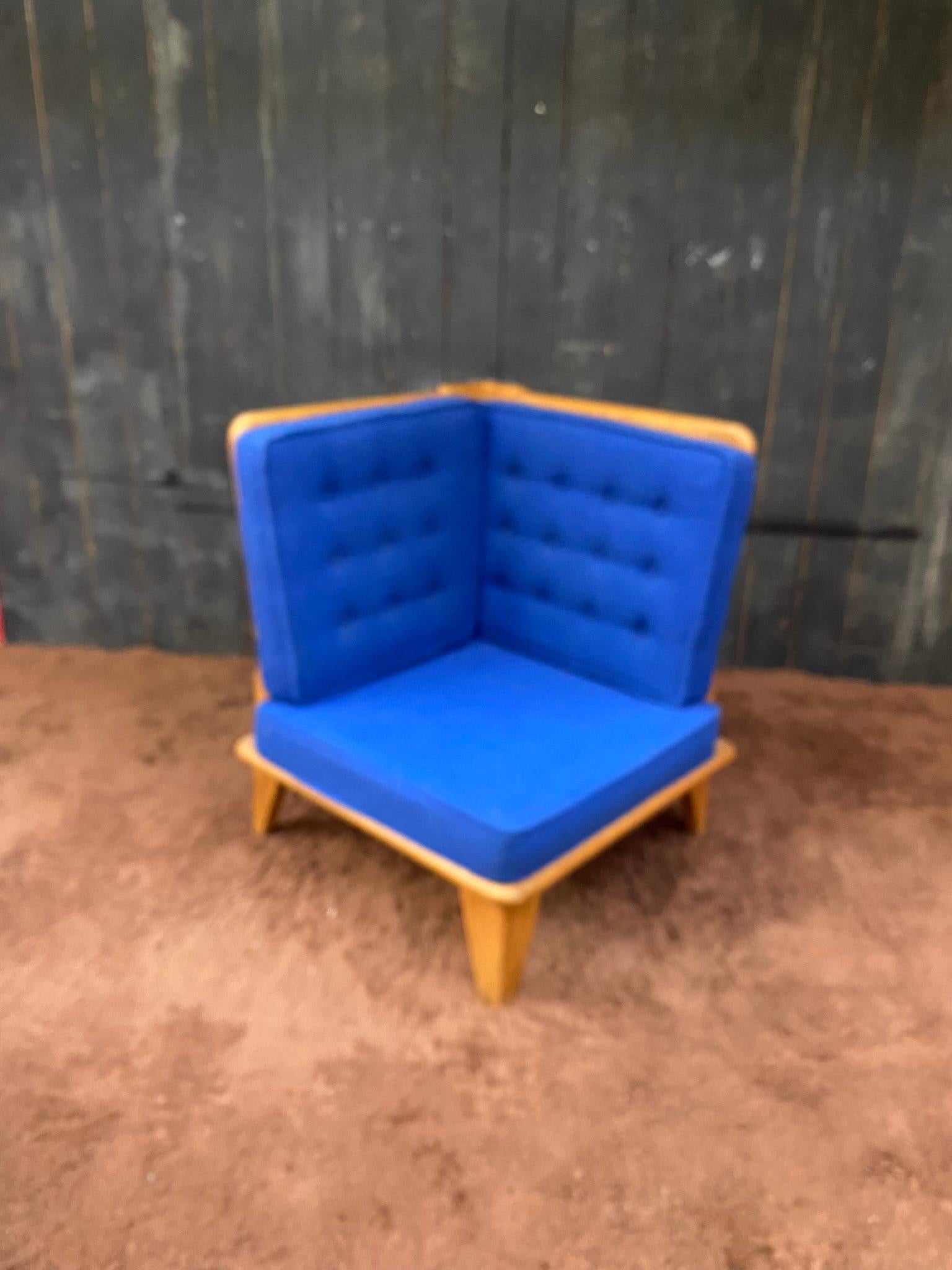 Rare corner armchair circa 1960, by Guillerme and Chambron, edition 