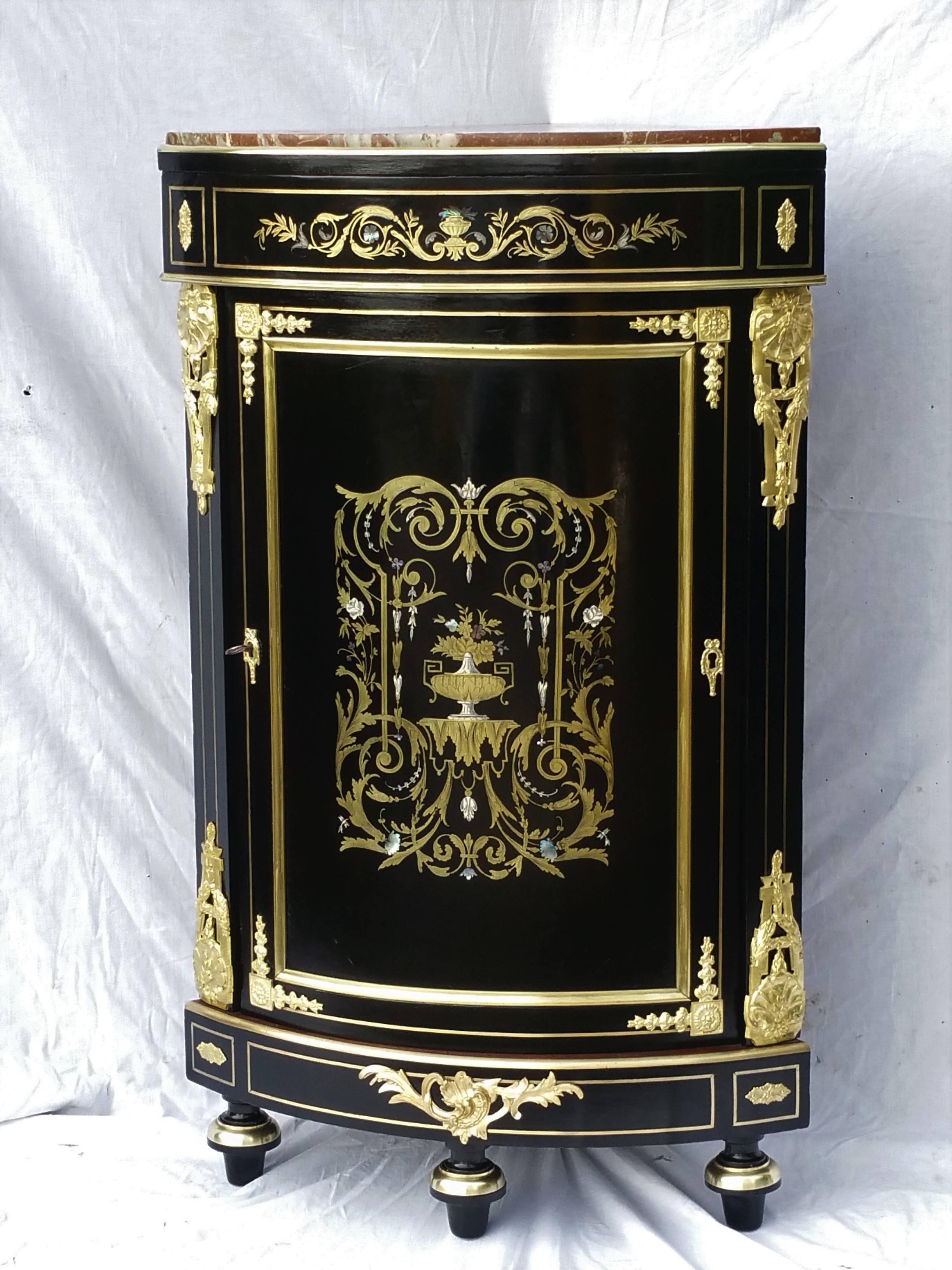 Gilt Corner Cabinet Napoleon III in Boulle Style Marquetry, France, 19th Centurty