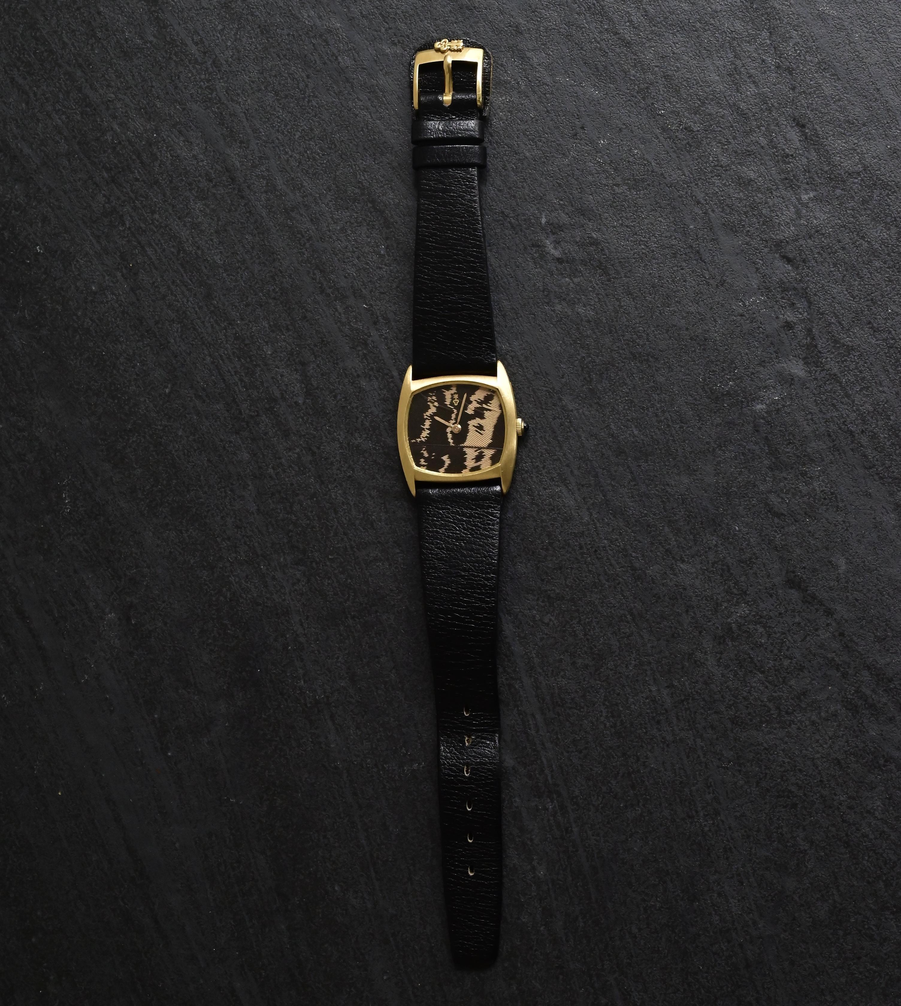 Rare Corum 18K Yellow Gold Peacock Feather Dial Watch 30x27mm Manual Wind 9