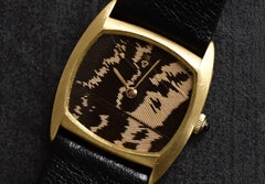 Rare Corum 18K Yellow Gold Peacock Feather Dial Watch 30x27mm Manual Wind