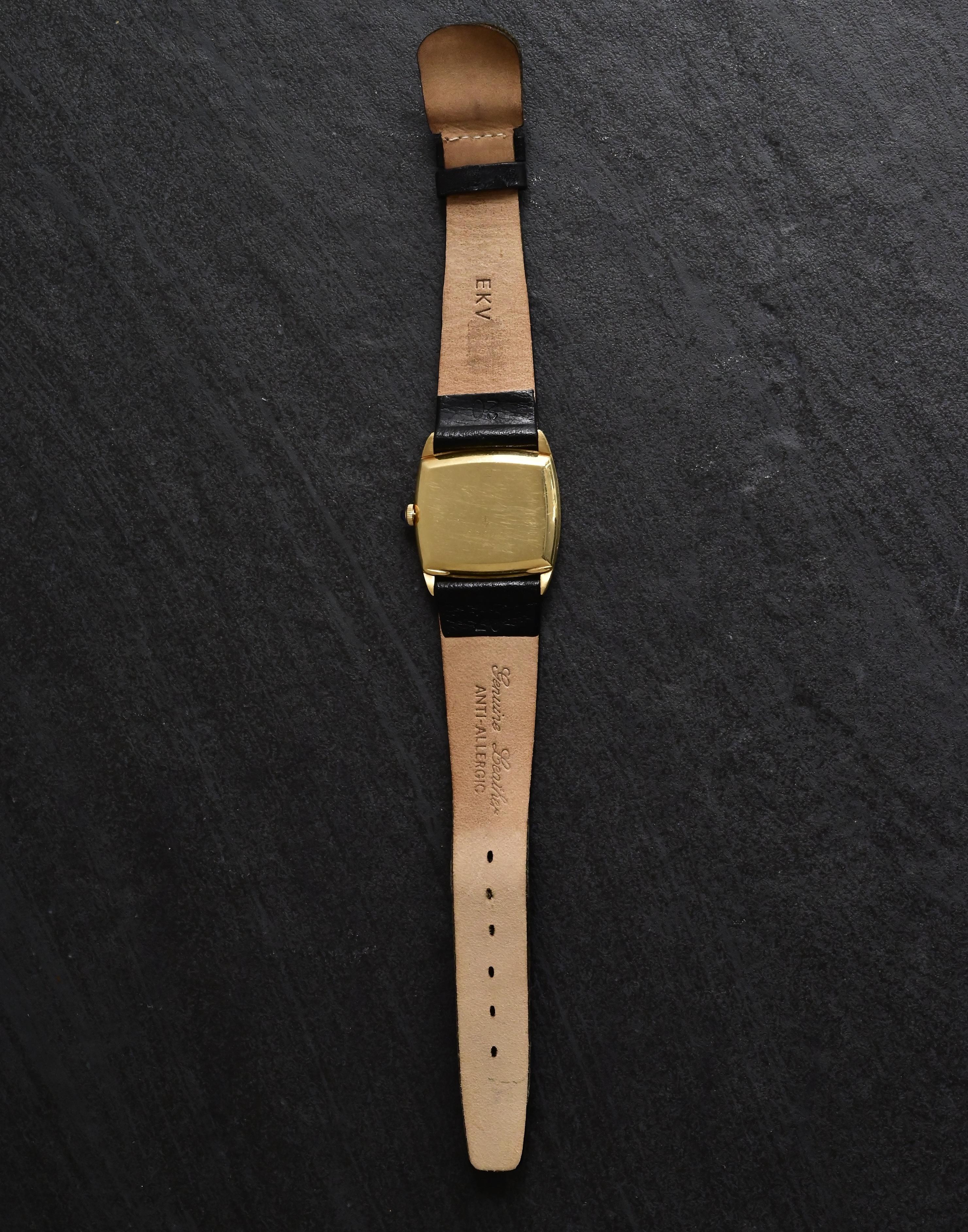 Rare Corum 18K Yellow Gold Peacock Feather Dial Watch 30x27mm Manual Wind 3