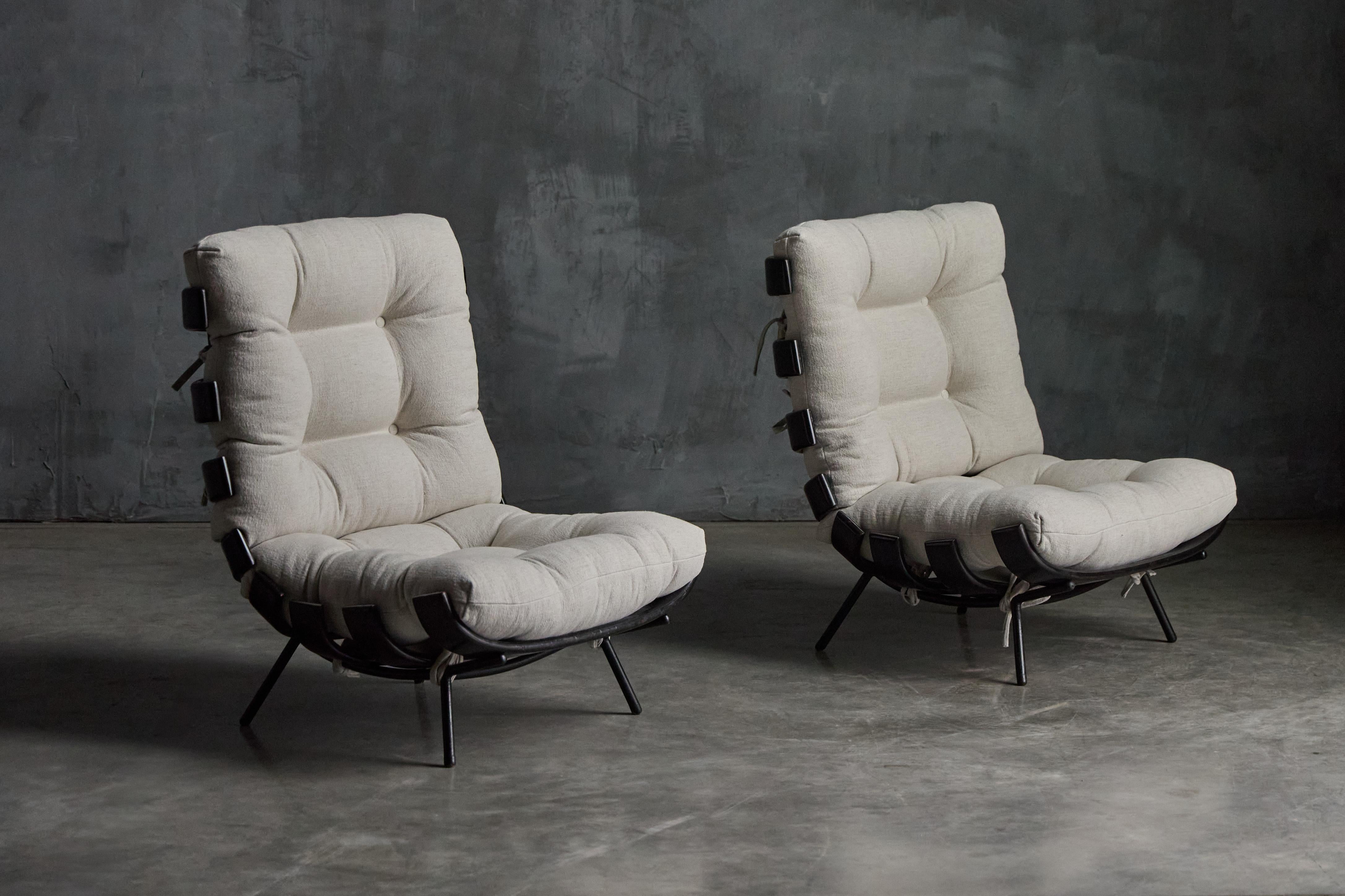 Mid-Century Modern Rare 'Costela' Lounge Chairs by Martin Eisler and Carlo Hauner, Brazil, 1954 For Sale