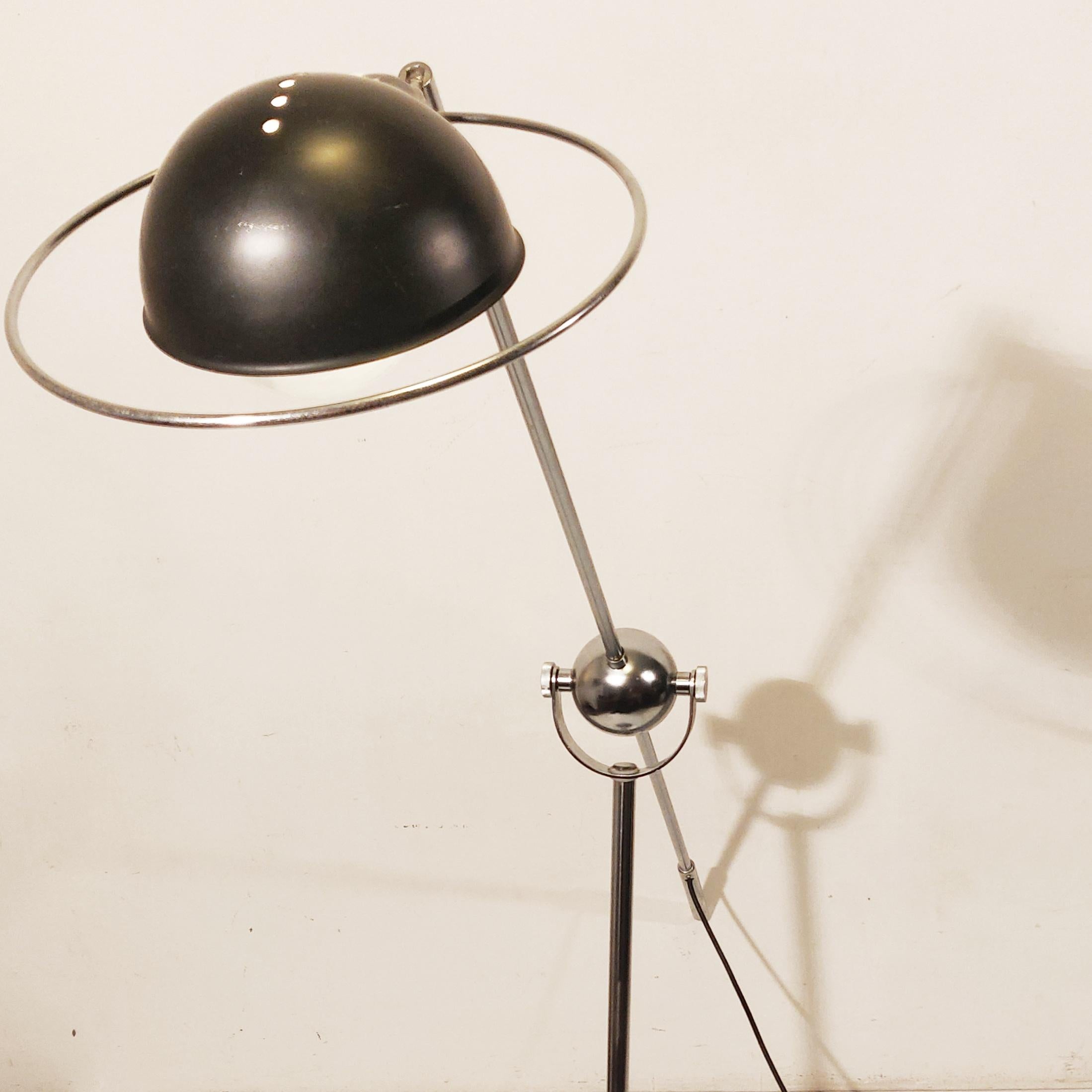 Grand lampadaire à contrepoids rare, années 1960 en vente 3