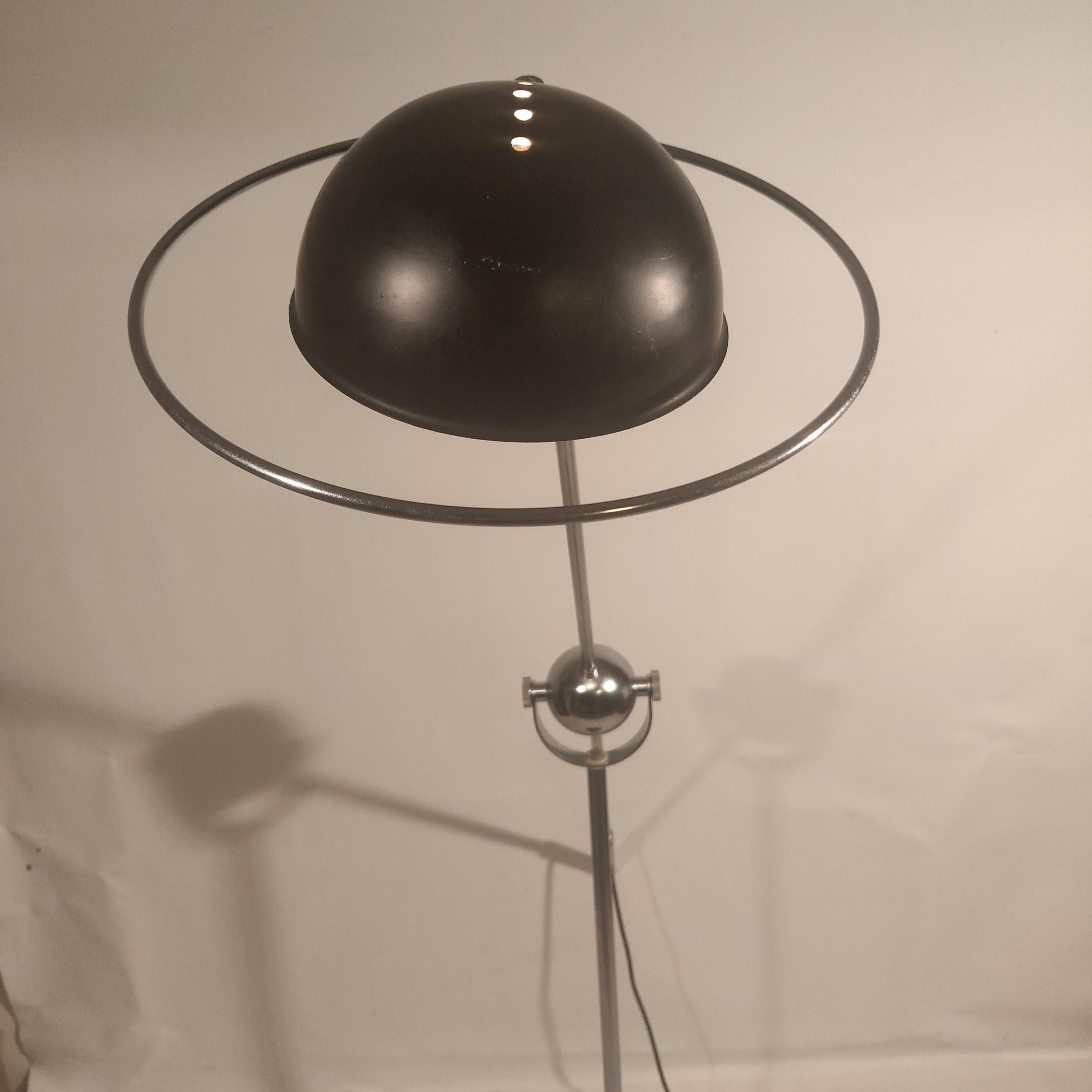 Grand lampadaire à contrepoids rare, années 1960 en vente 2