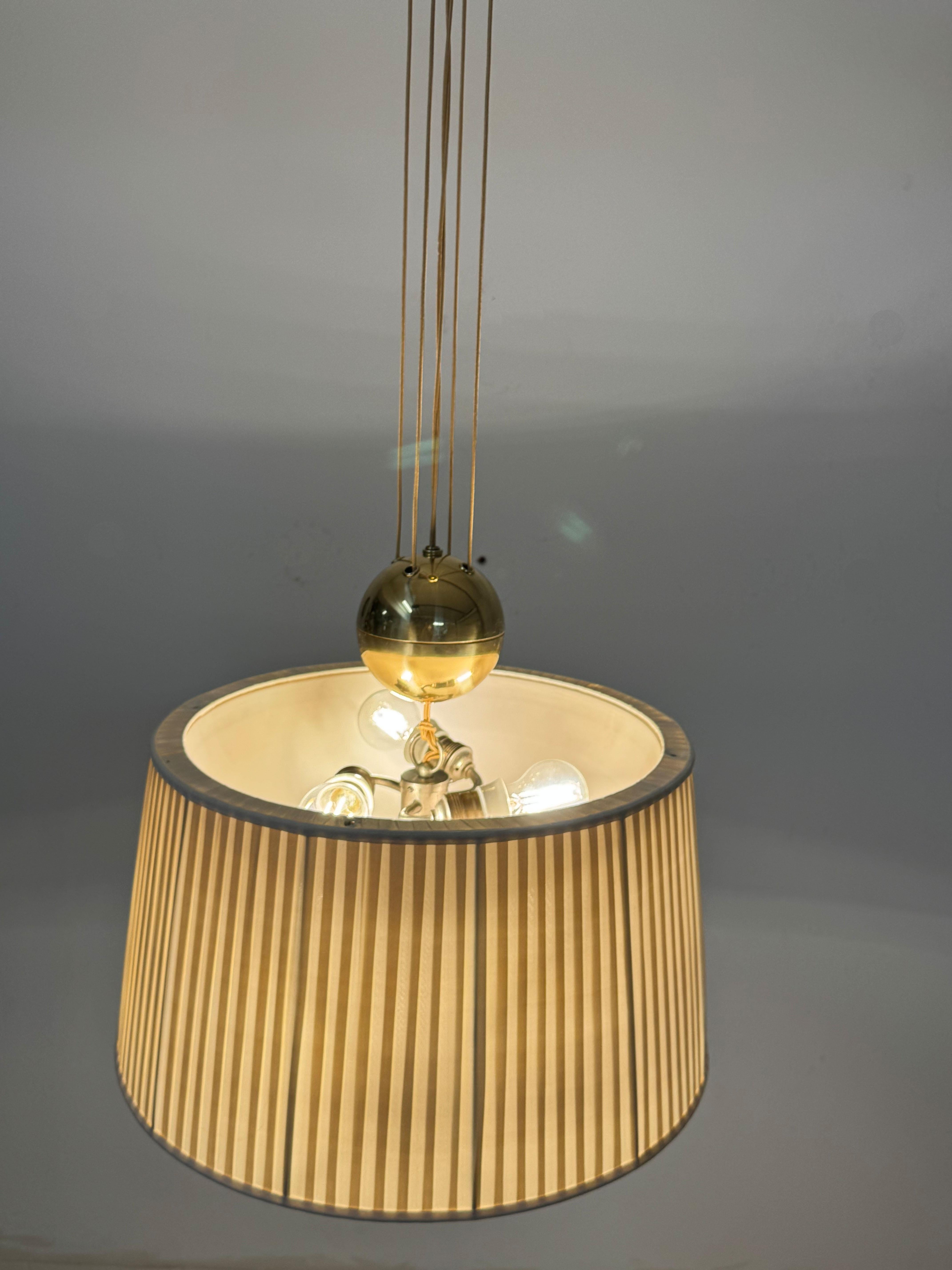 Rare Counterweight Silk Pendant Light Chandelier by Josef Frank in vendita 8
