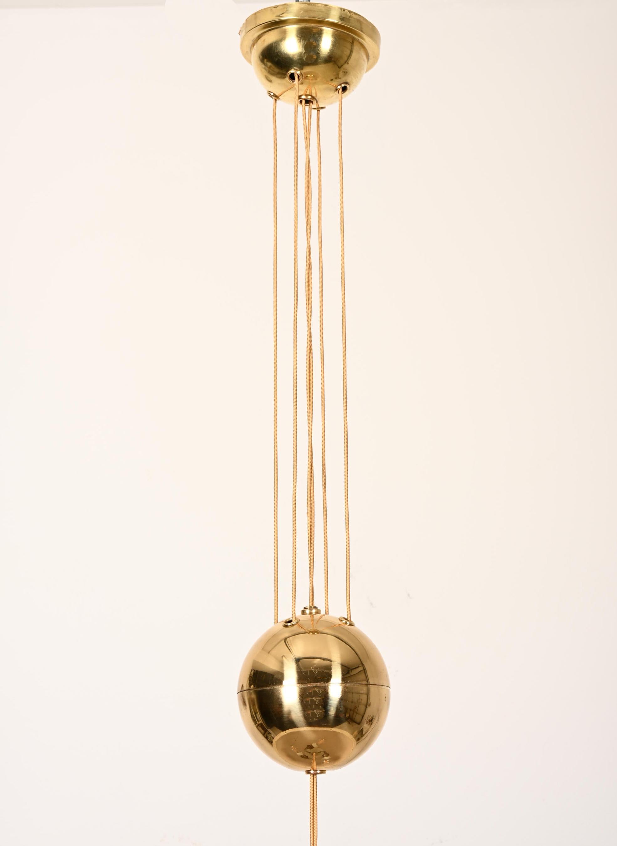 Ottone Rare Counterweight Silk Pendant Light Chandelier by Josef Frank in vendita