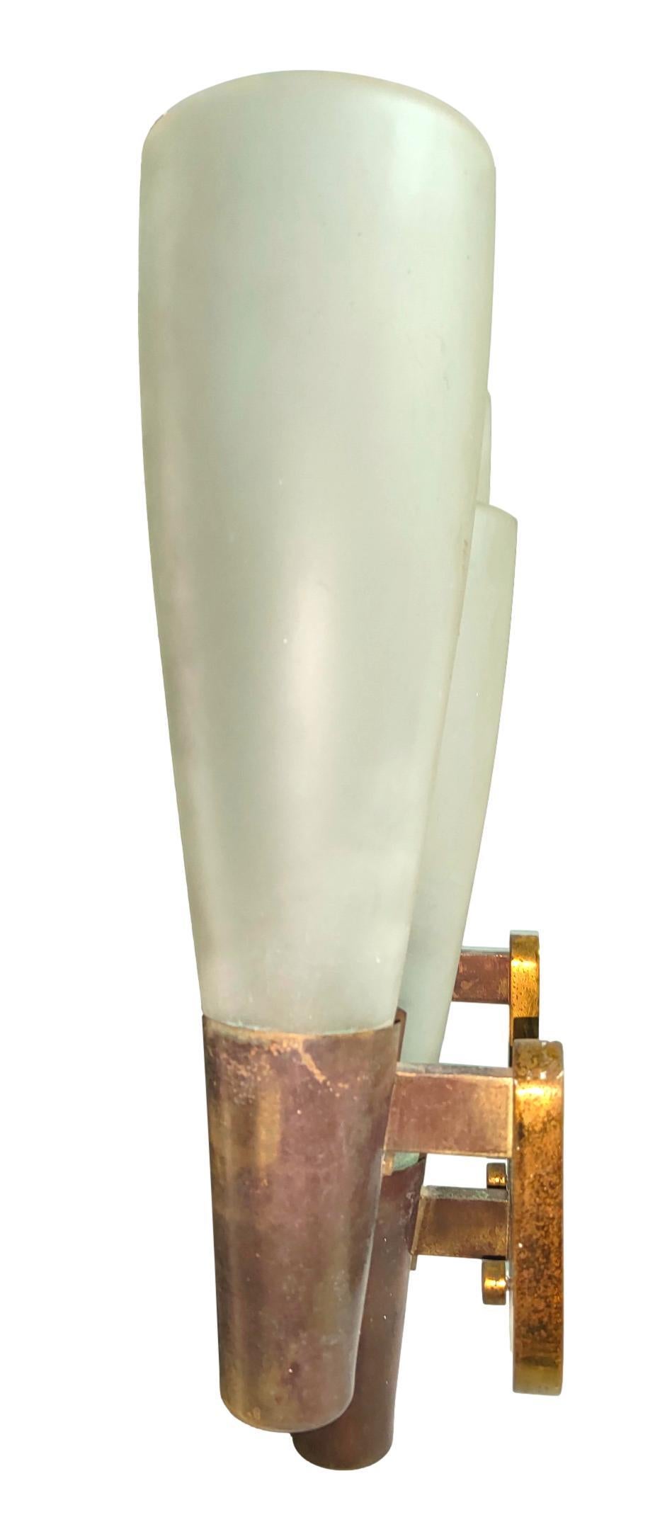 Brass Rare Couple of Wall Lamps Model 1537 Design Pietro Chiesa for Fontana Arte 1935 For Sale