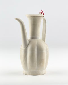 Rare Cream Glazed Ding yao Ewer and Cover, Song Dynasty (960~1279)