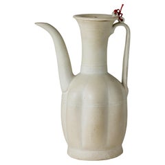 Antique Rare Cream Glazed Ding yao Ewer and Cover, Song Dynasty (960~1279)