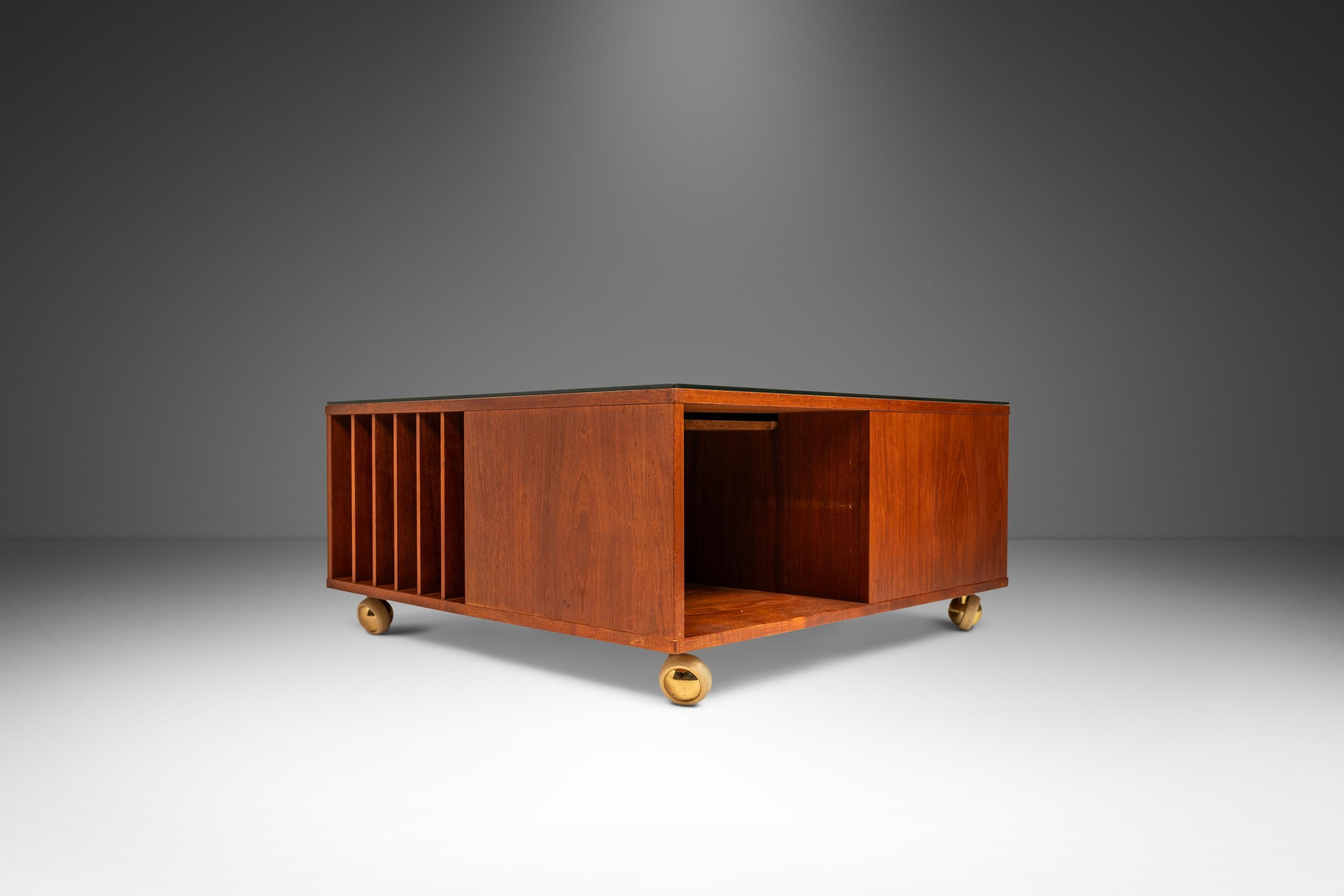 Mid-Century Modern Rare Cube Coffee Table in Teak by Peter Løvig Nielsen  for Løvig, Denmark, 1960s
