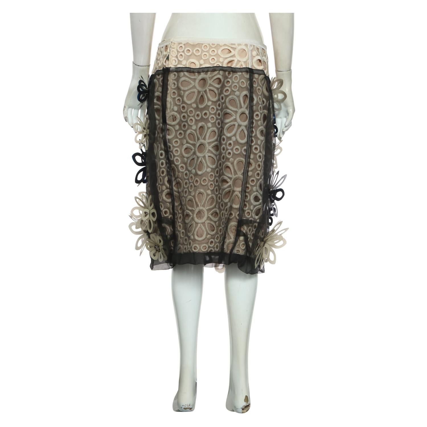 Rare Custom SS12 Louis Vuitton Floral Embellished Midi Skirt In Good Condition In Jakarta, Daerah Khusus Ibukota Jakarta