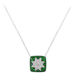 Rare collier personnalisé en or blanc avec tsavorite et diamants