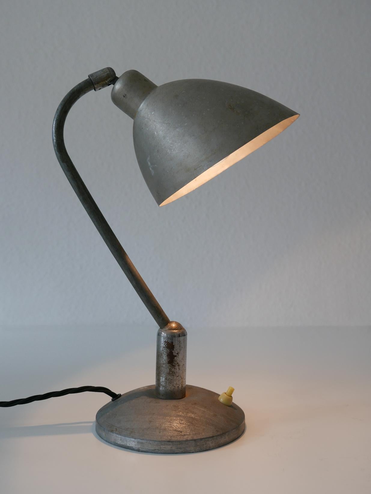 Rare Czech Functionalist or Bauhaus Table Lamp by Franta ‘Frantisek’ Anyz, 1920s For Sale 1