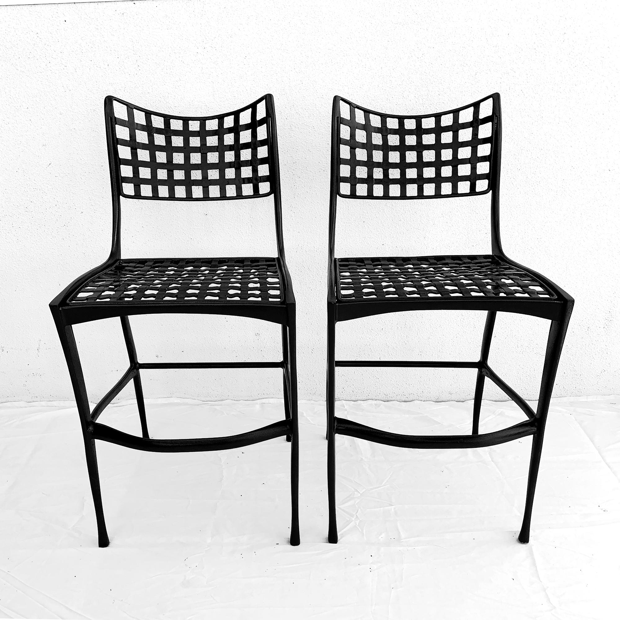 Hard to find set of 2 Brown Jordan Sol y Luna Gazelle counter height bar stools designed by Dan Johnson.   Cast aluminum black version, use these bar stools inside or out. Good vintage condition.  Great addition to your mid century modern home or
