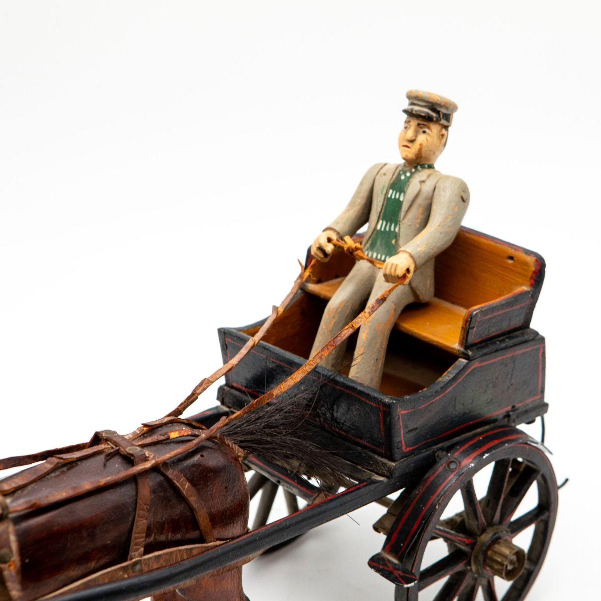 Rare voiture jouet danoise ancienne avec cocher et cheval en vente 2