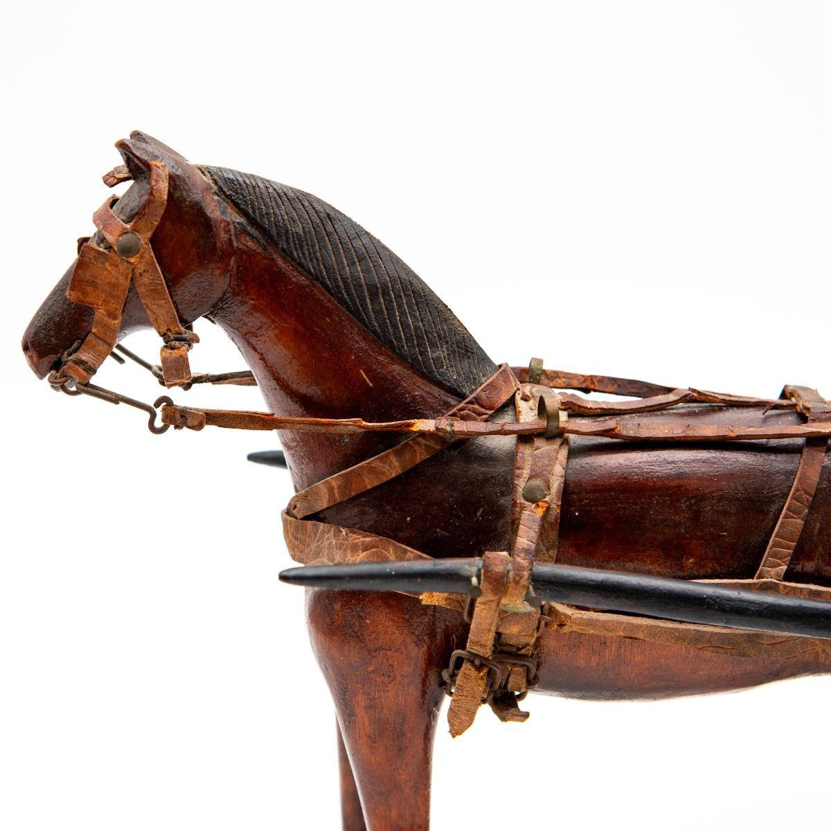 XIXe siècle Rare voiture jouet danoise ancienne avec cocher et cheval en vente