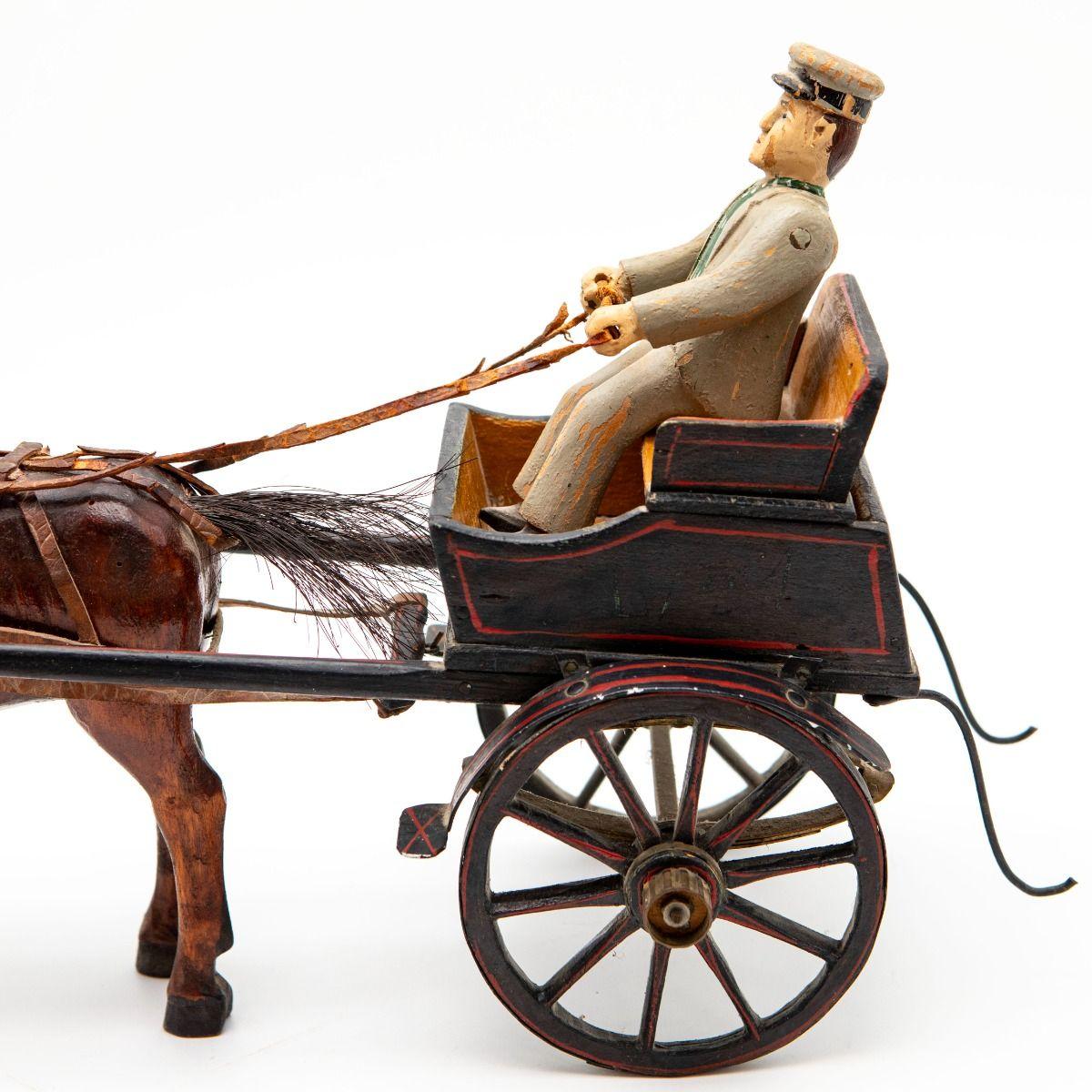 Rare voiture jouet danoise ancienne avec cocher et cheval en vente 1