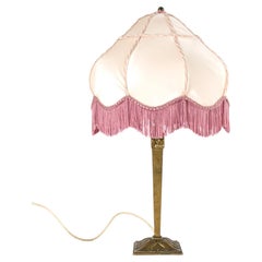 Lámpara de mesa danesa de estilo Art Nouveau de latón, muy poco común, de Thorvald Bindesbøll