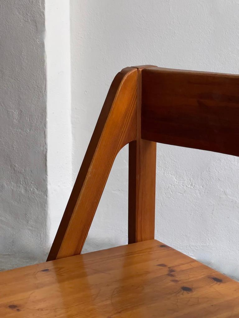 Rare Danish Chair in Solid aged Pine by Nissen & Gehl 1970, Model: Fyrkat For Sale 5
