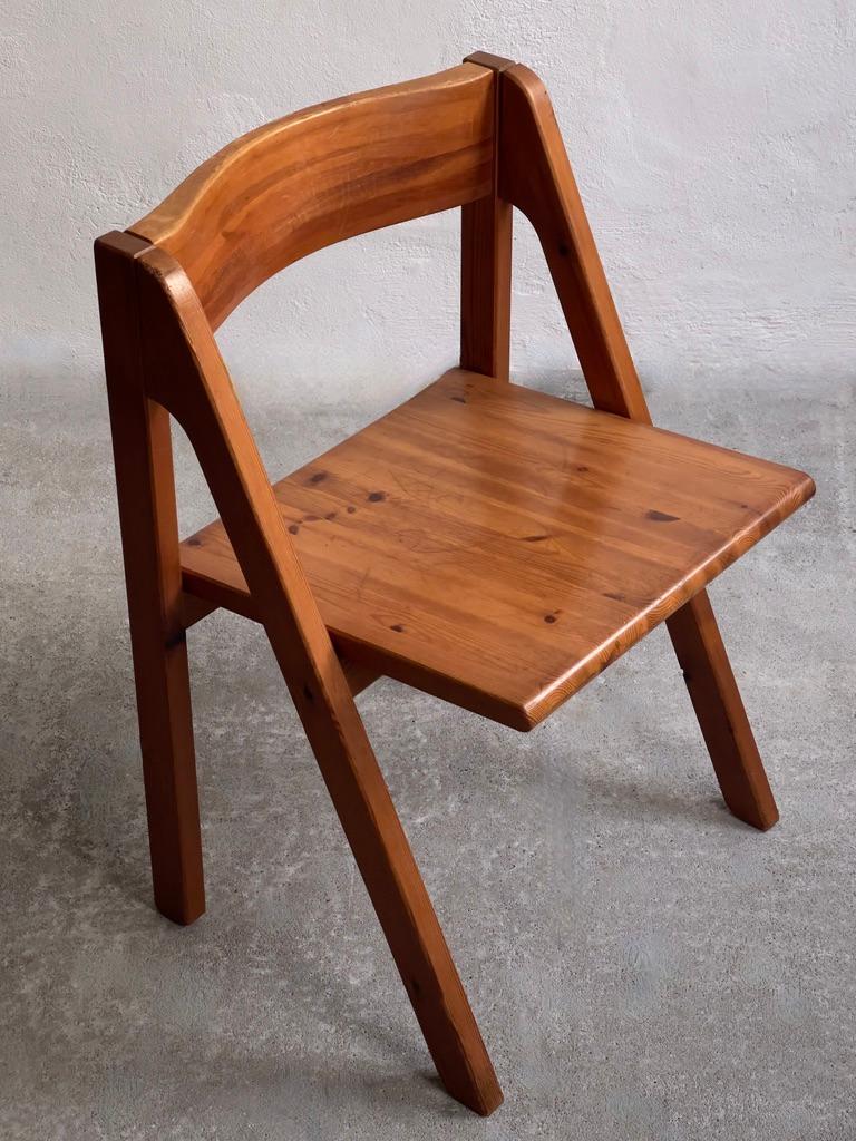 Rare Danish Chair in Solid aged Pine by Nissen & Gehl 1970, Model: Fyrkat For Sale 6