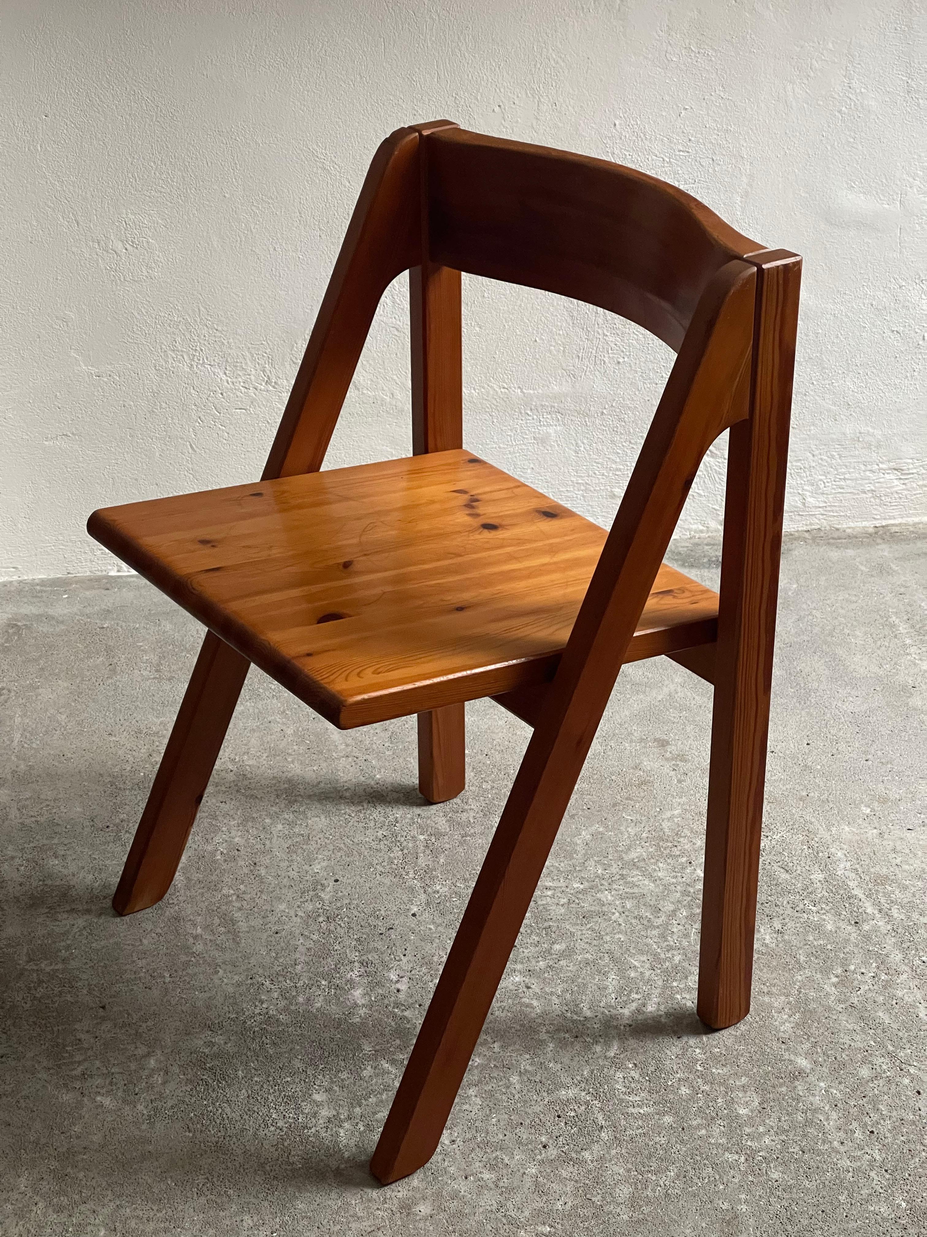 Rare Danish Chair in Solid aged Pine by Nissen & Gehl 1970, Model: Fyrkat For Sale 2