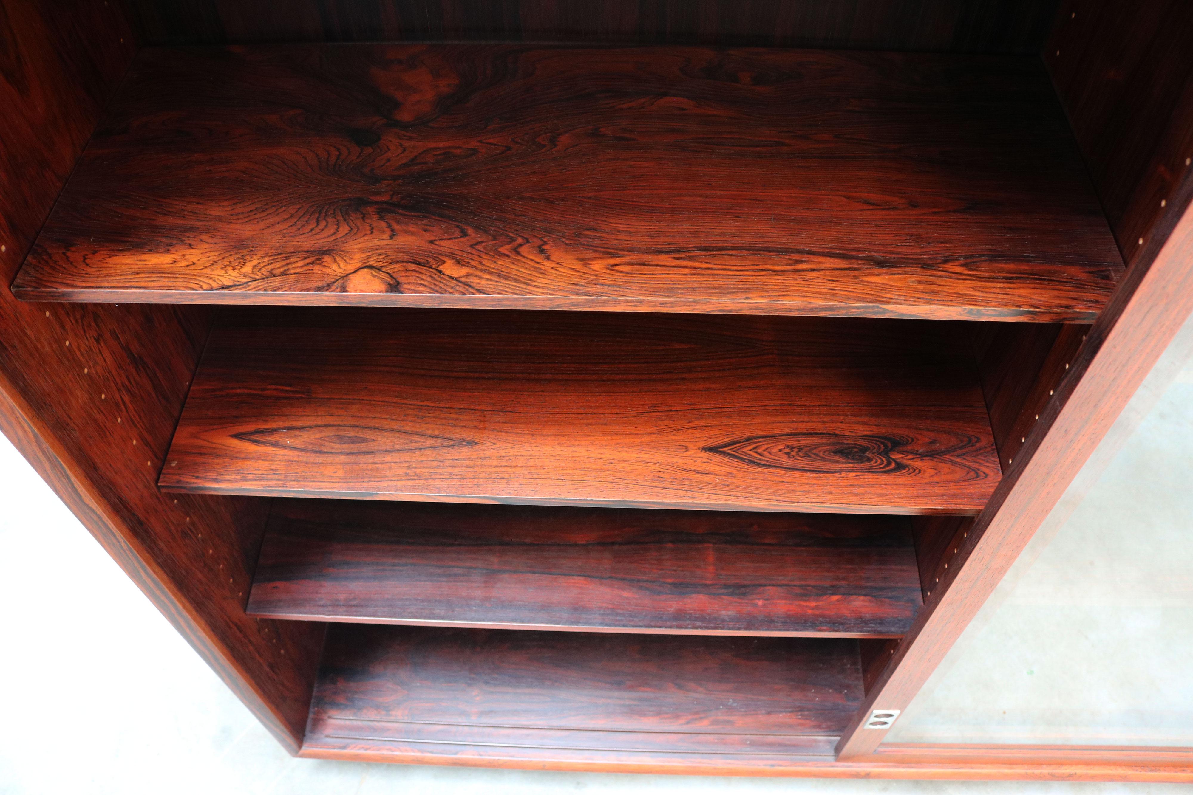 Rare danish design rosewood bookcase by Arne vodder for Sibast furniture 1958 For Sale 1
