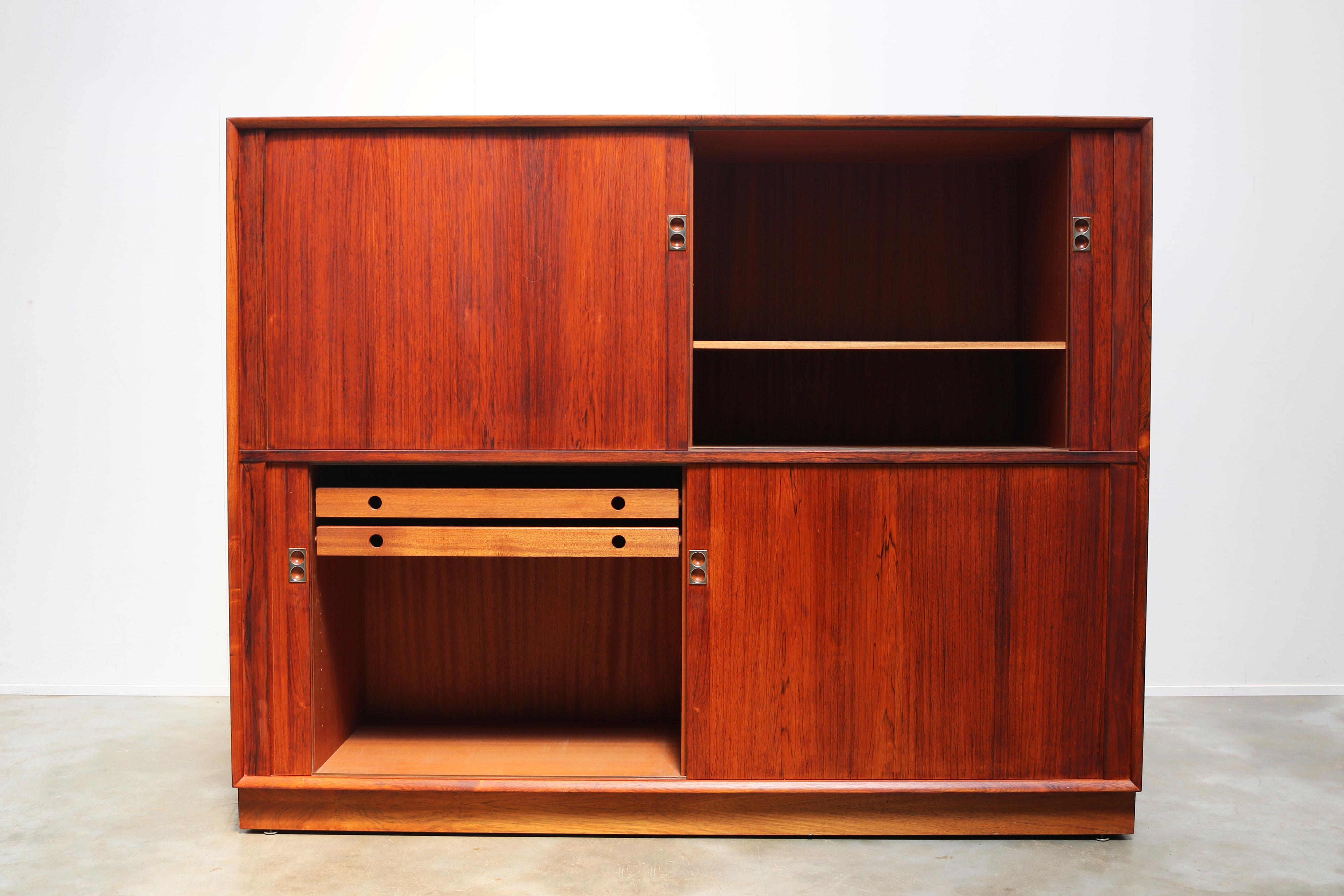 rara credenza di design danese con ante a tamburo di Arne Vodder per Sibast 1958 in vendita 6