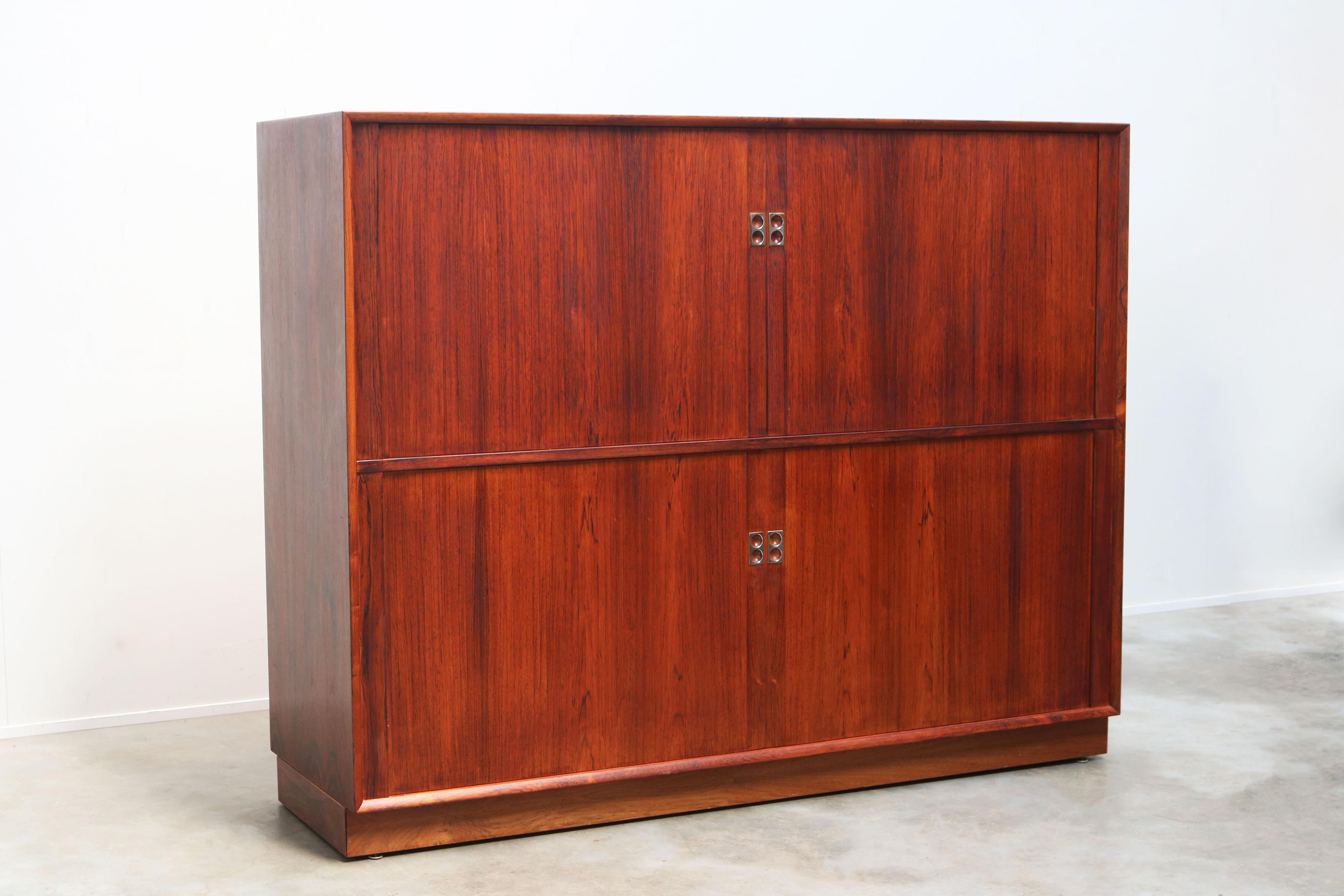 Danese rara credenza di design danese con ante a tamburo di Arne Vodder per Sibast 1958 in vendita