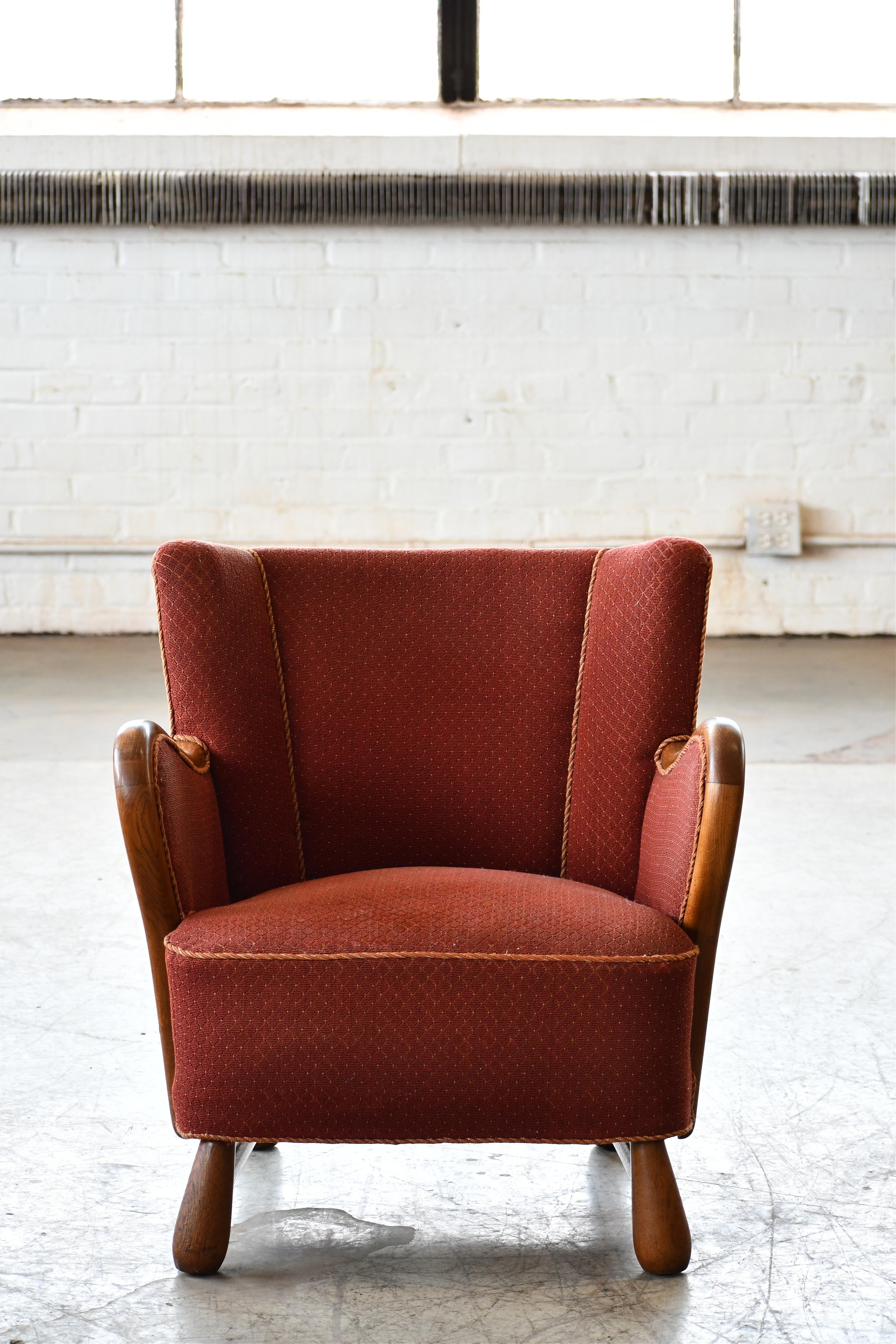 Mid-20th Century Rare Danish Easy Lounge Chair in Mahogany Attributed to Otto Færge, 1940's For Sale