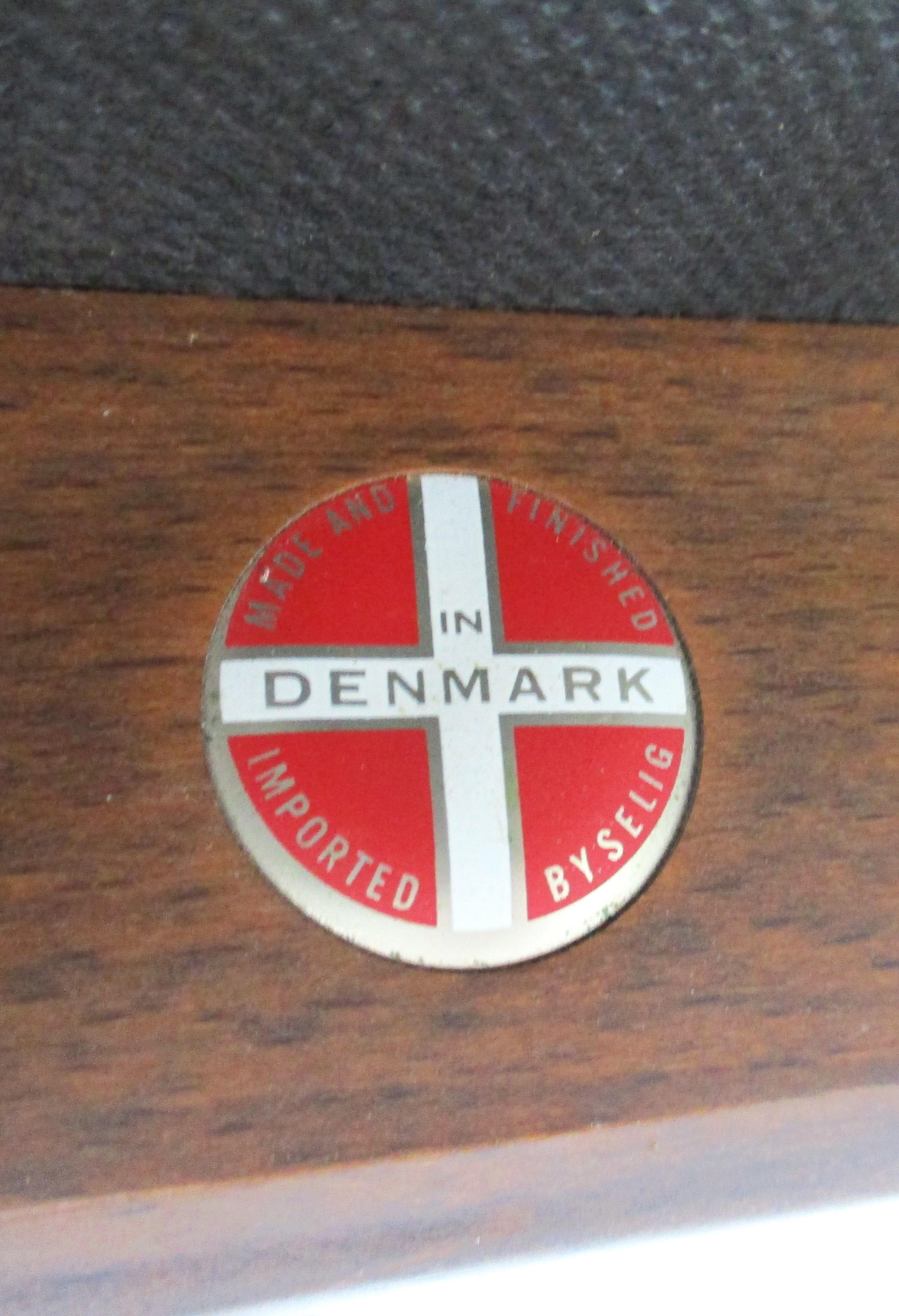 Rare chaise longue danoise IB Kofod Larsen pour Selig Denmark (A) en vente 5