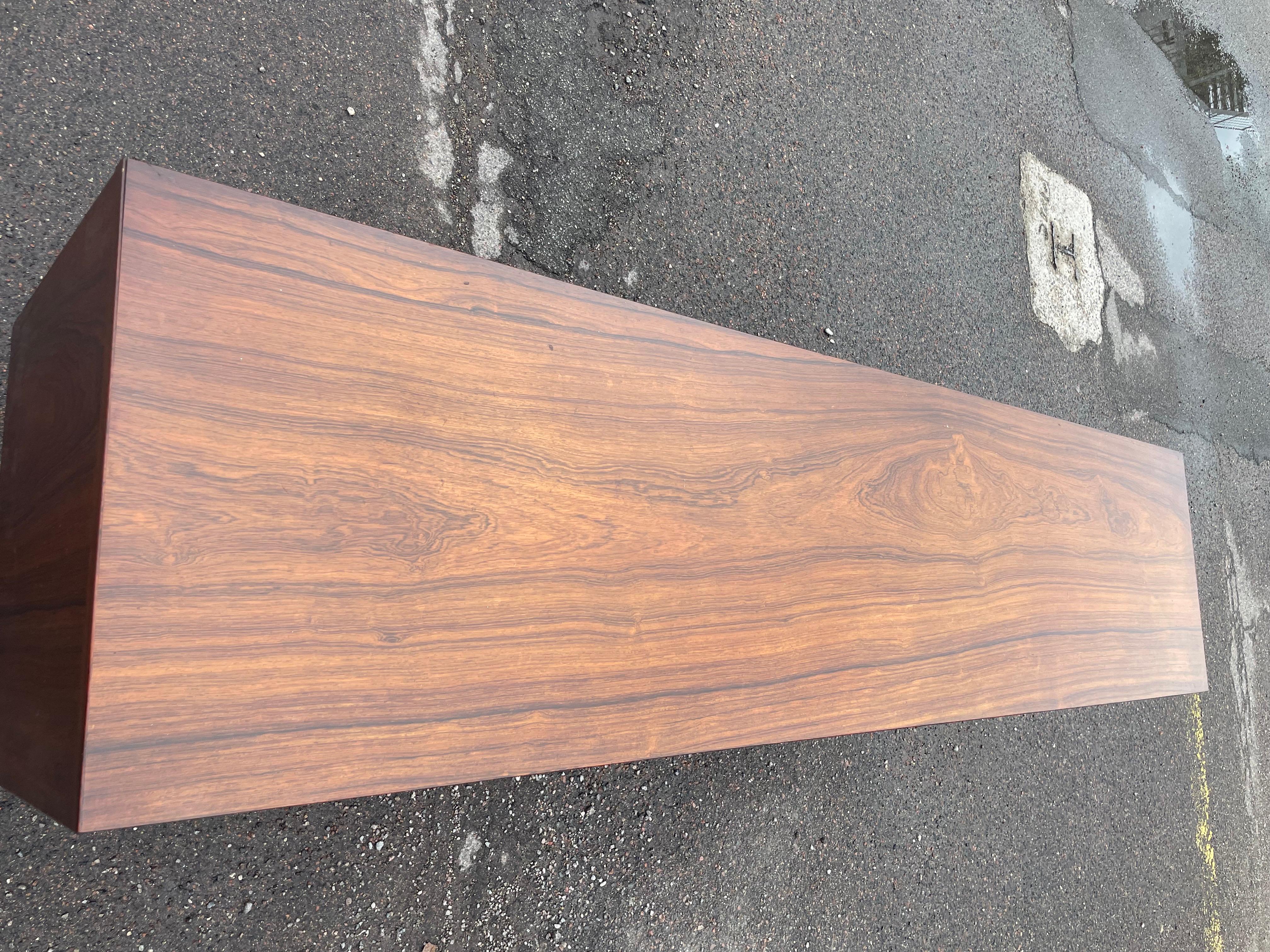 Rare Danish mid century sideboard model RY-26 designed by Hans Wegner,  1950´s For Sale 7