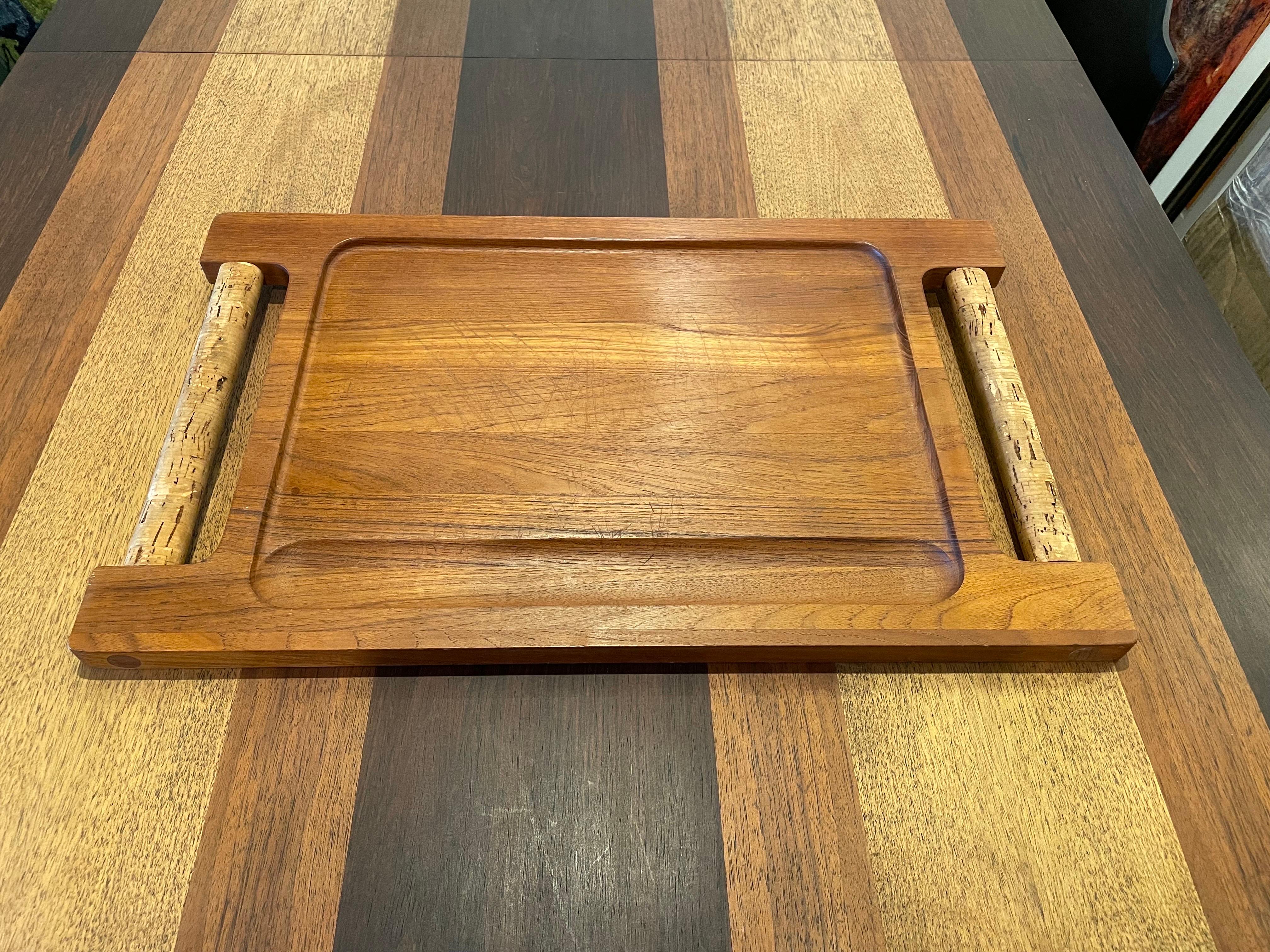 Rare Danish Modern Solid Teak Tray by Richard Nissen In Excellent Condition For Sale In San Diego, CA