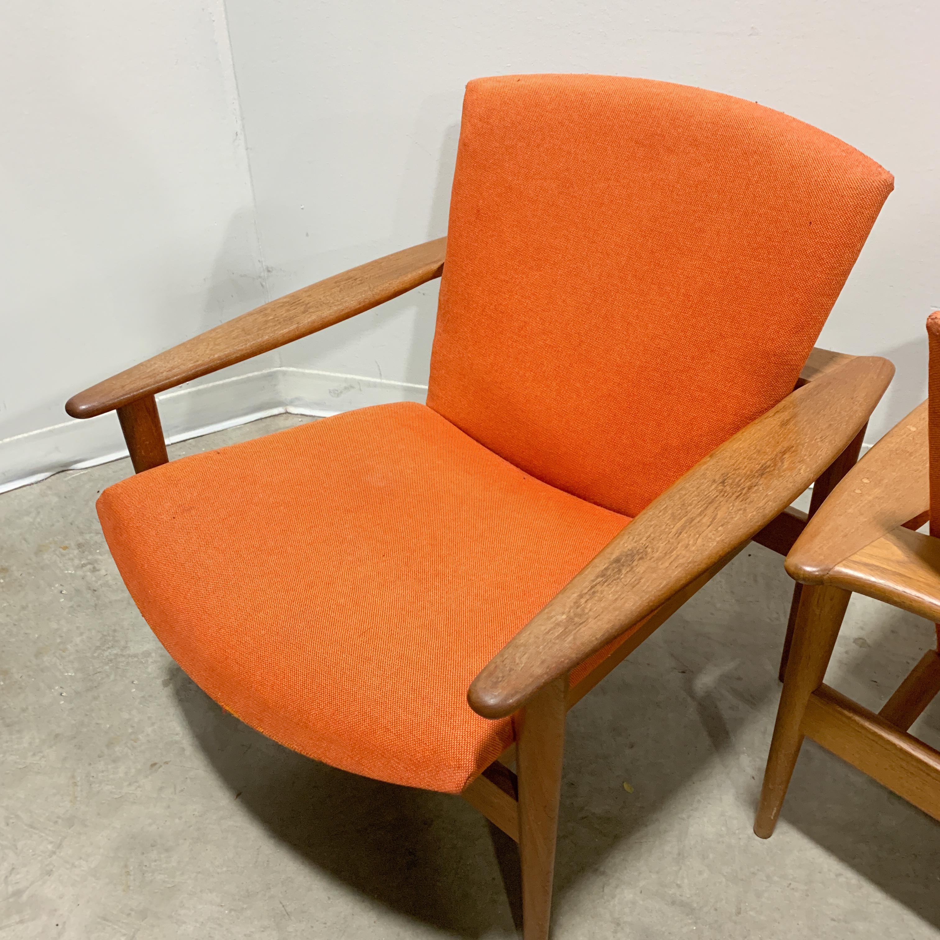 Danish Modern Teak Lounge Chairs (Pair) In Good Condition In Kalamazoo, MI