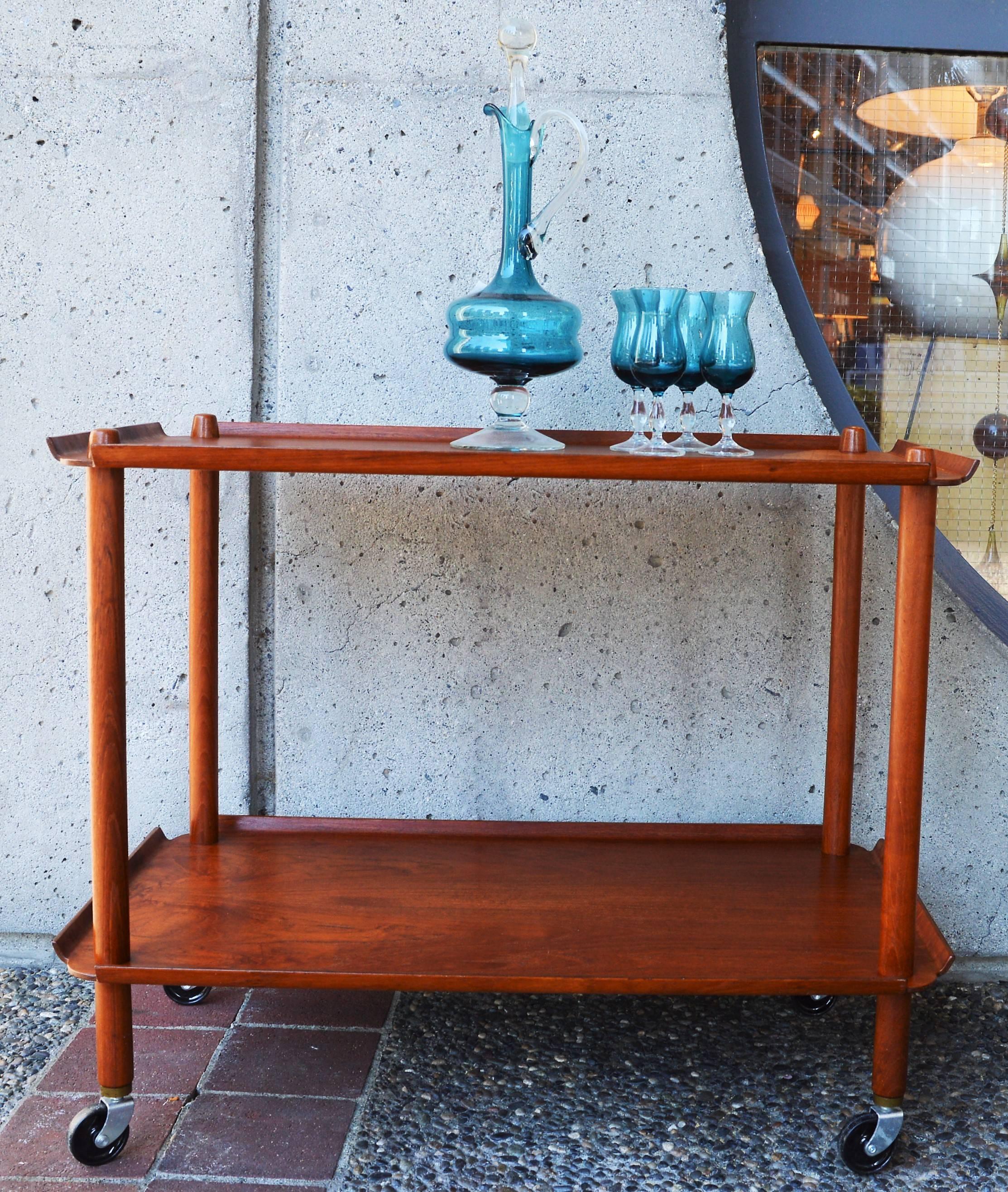 Mid-20th Century Rare Danish Modern Teak Two-Tier Bar Cart with Flared Edges by Poul Hundevad