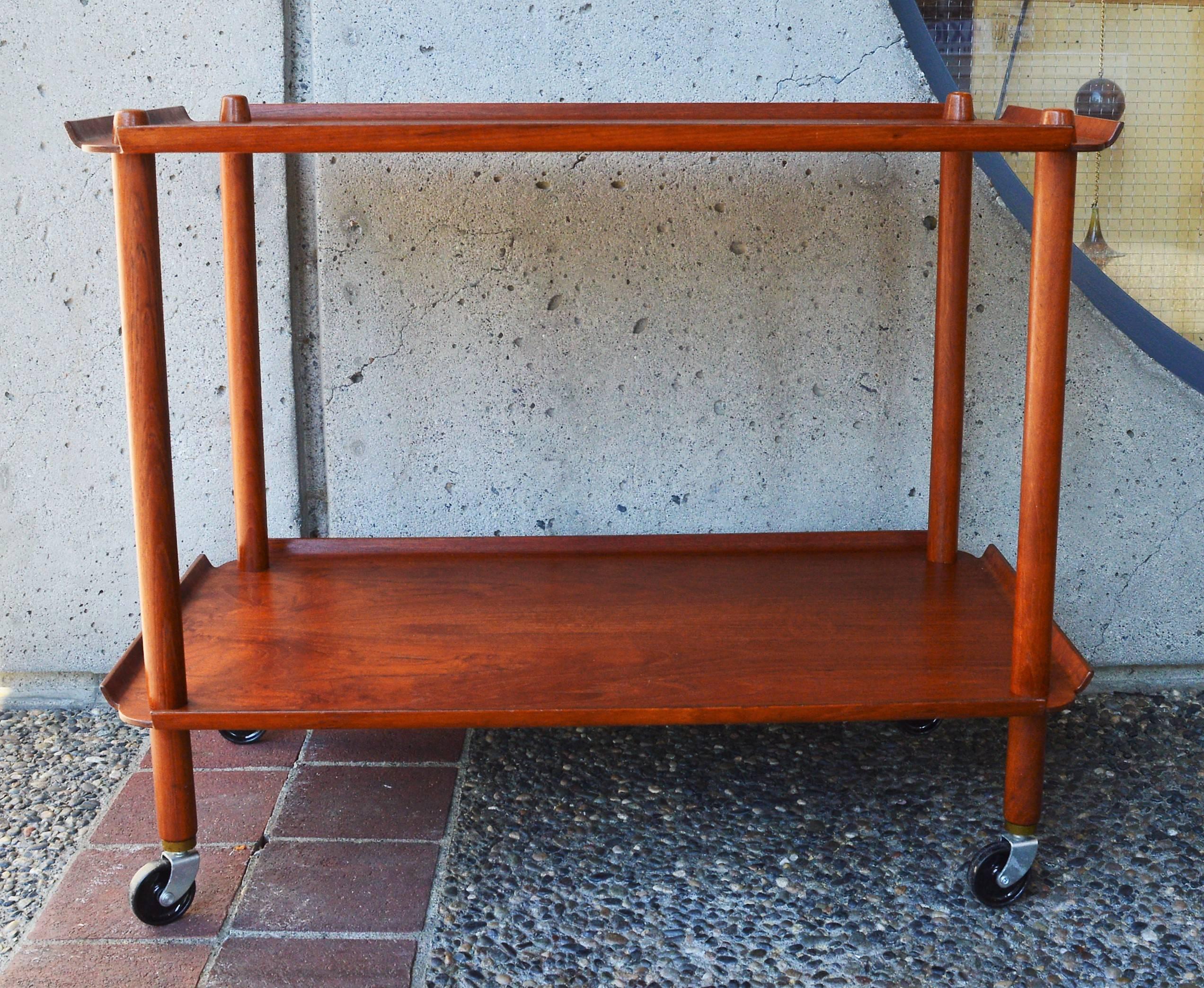 Rare Danish Modern Teak Two-Tier Bar Cart with Flared Edges by Poul Hundevad 3