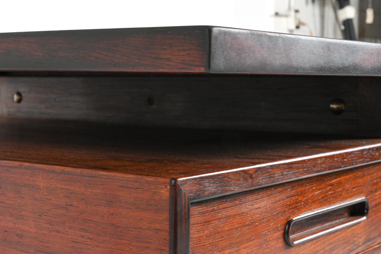 Rare Danish Rosewood Desk Attributed to Jorgen & Nanna Ditzel for Kolds Savvaerk For Sale 4