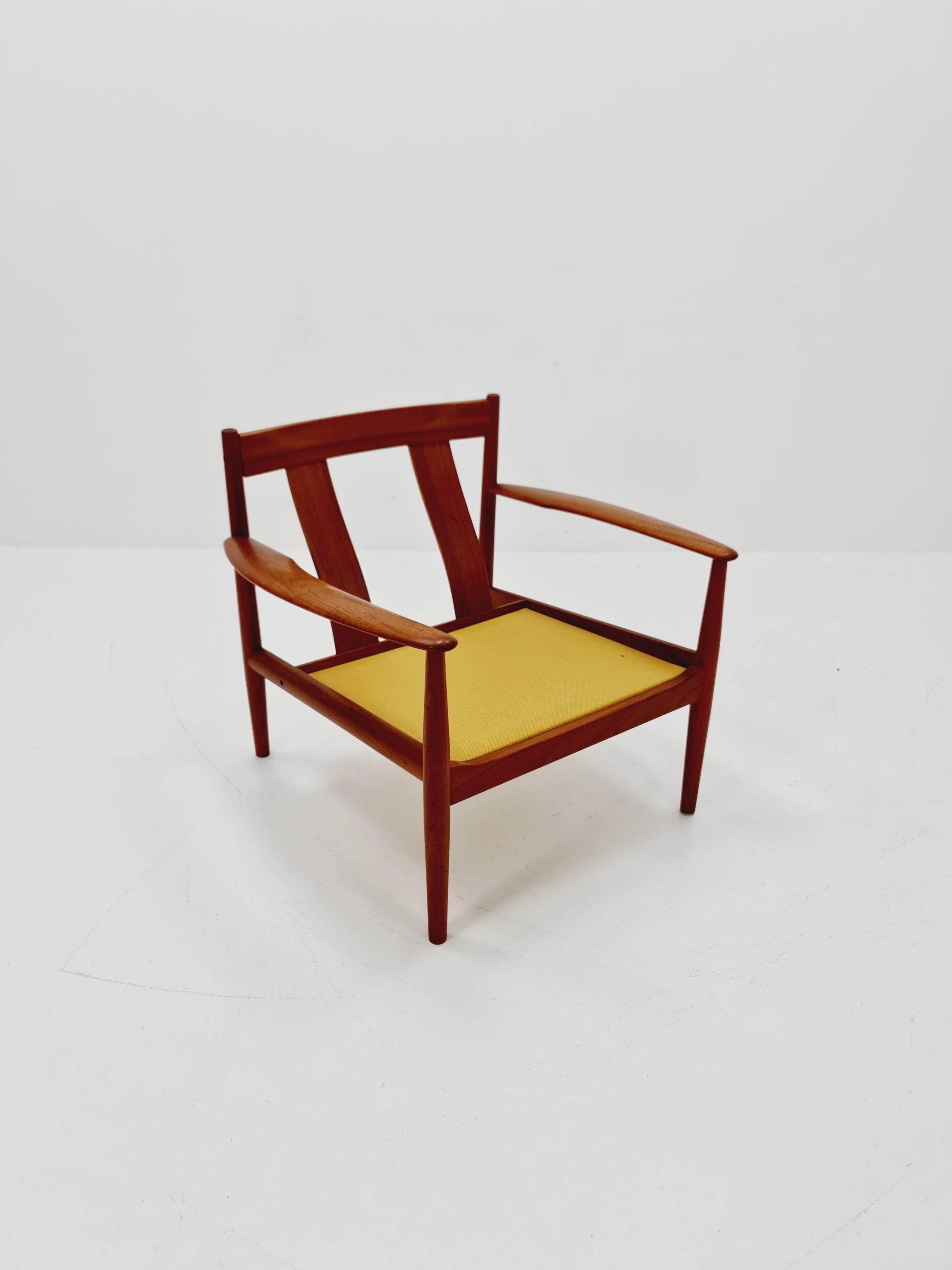 Seltener dänischer Teakholz-Loungesessel/ Easy Chair von Grete Jalk für Cado  , 1960s im Zustand „Gut“ im Angebot in Gaggenau, DE