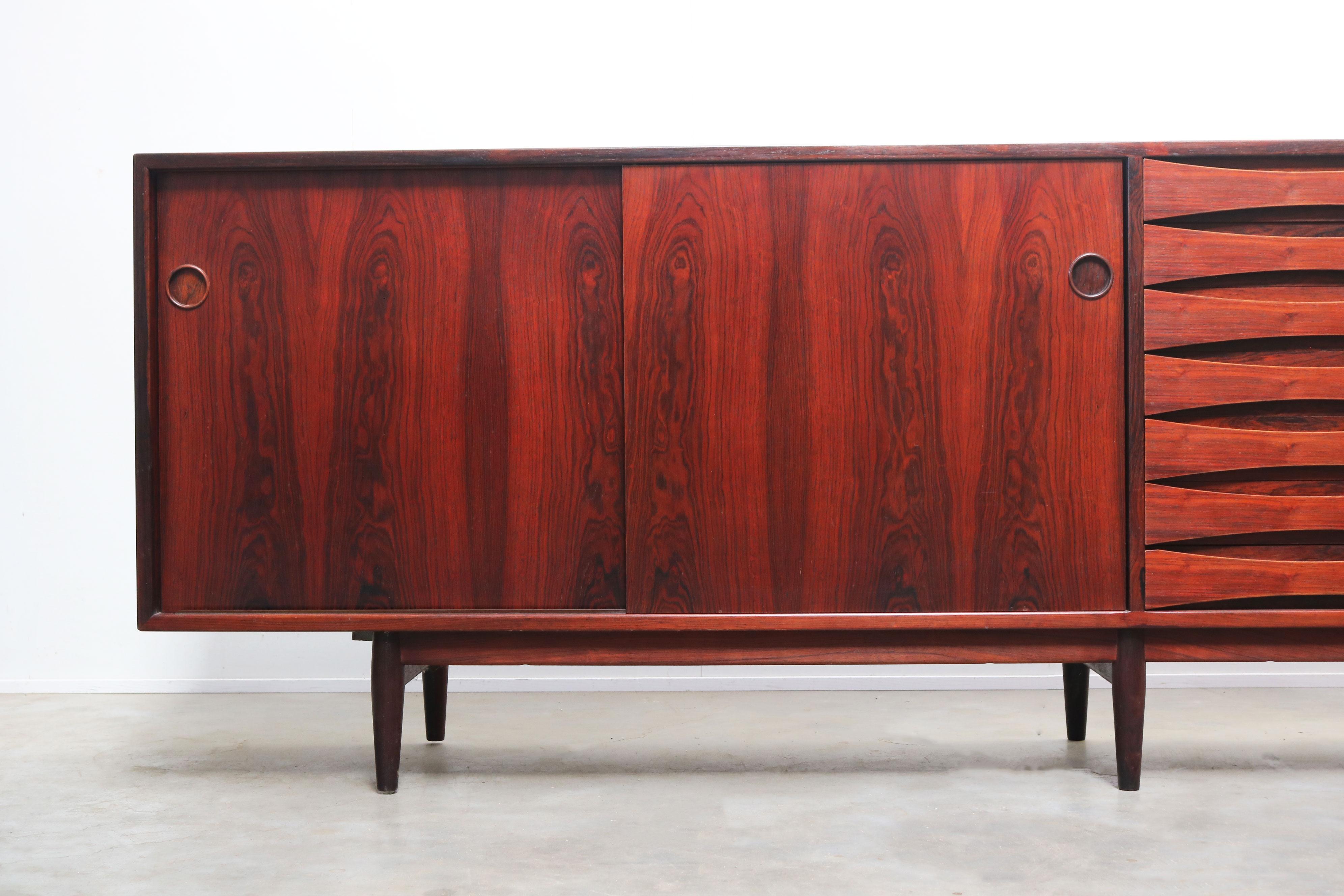 Mid-Century Modern Rare Dansih design sideboard model 29A by Arne Vodder for Sibast furniture 1950 For Sale