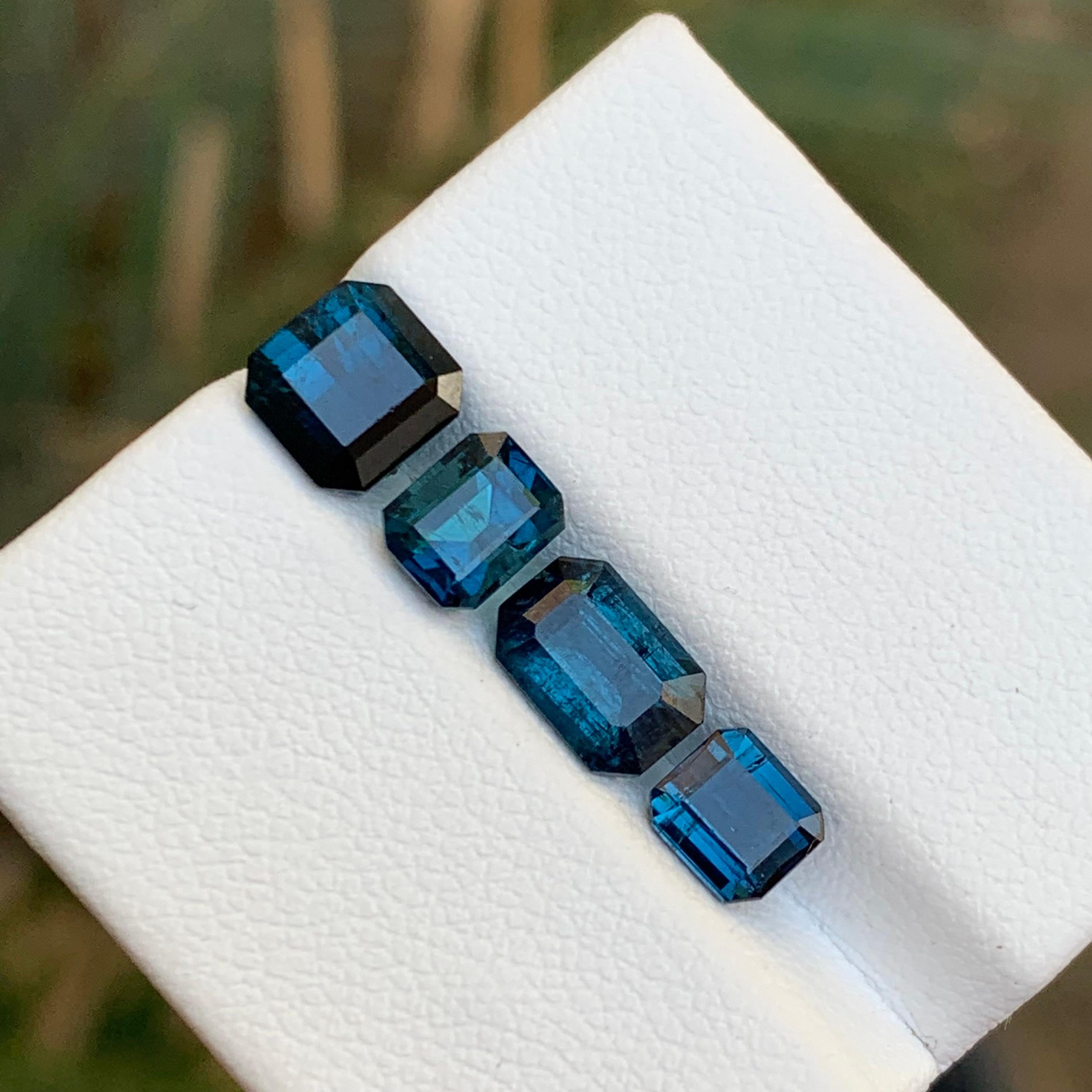 Rare Darkish Inky Blue Natural Tourmaline Gemstones Lot, 4.85 Ct for Jewelry For Sale 4