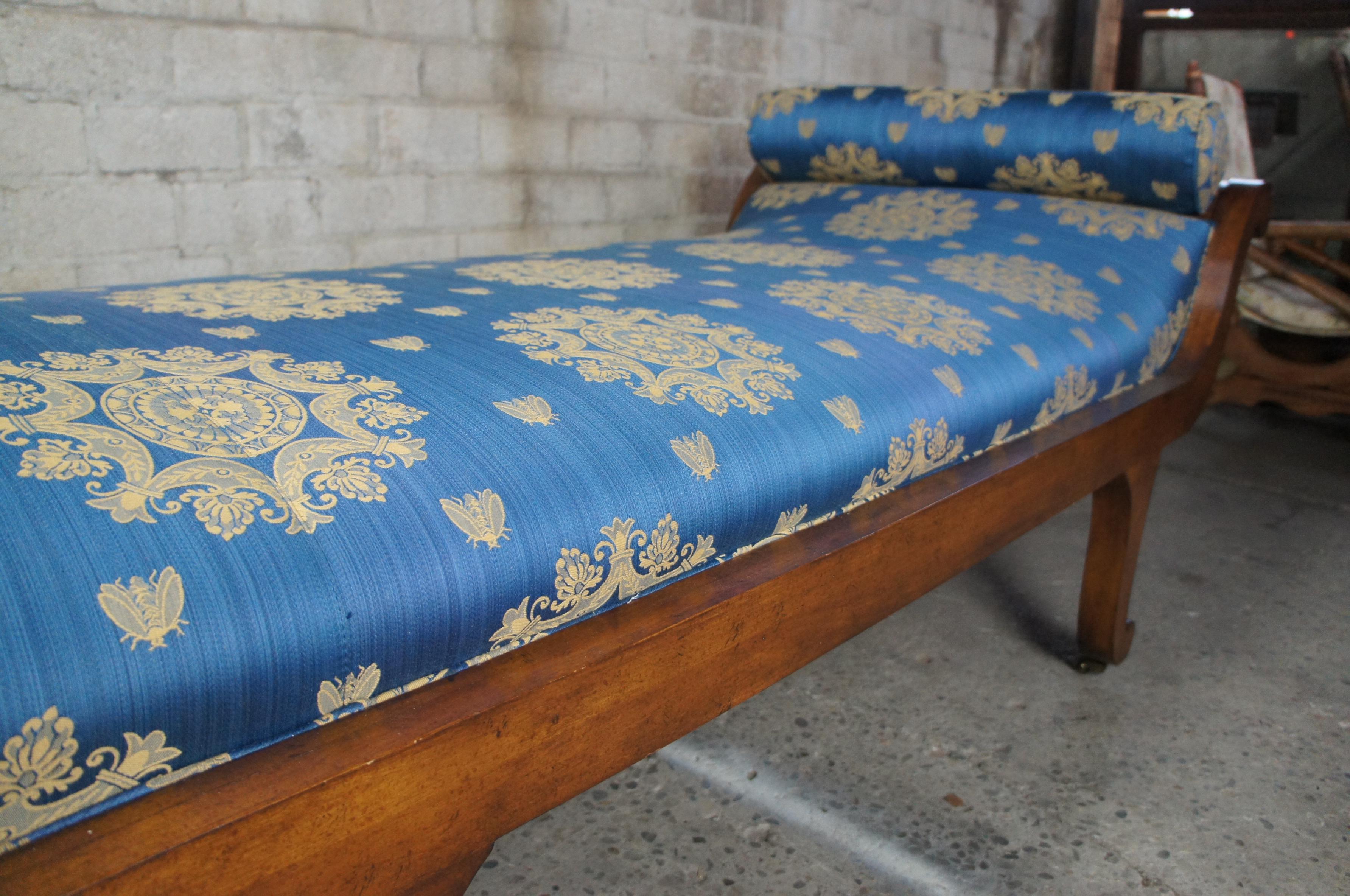 20th Century Darryl Carter Garden & Guns G&G Sleigh Daybed Chaise Lounge Scalamandre Fabric